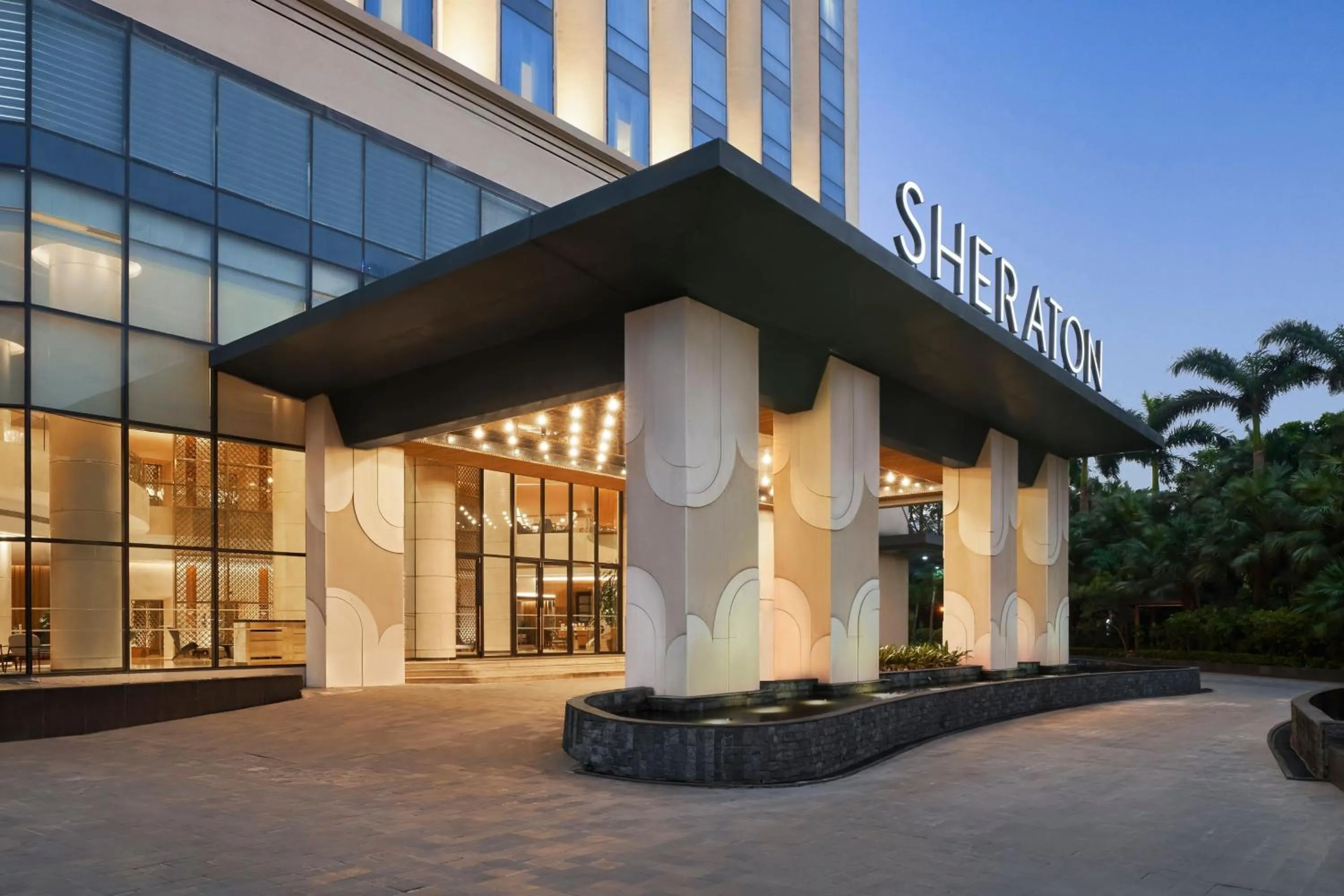 Property building in Sheraton Hanoi West