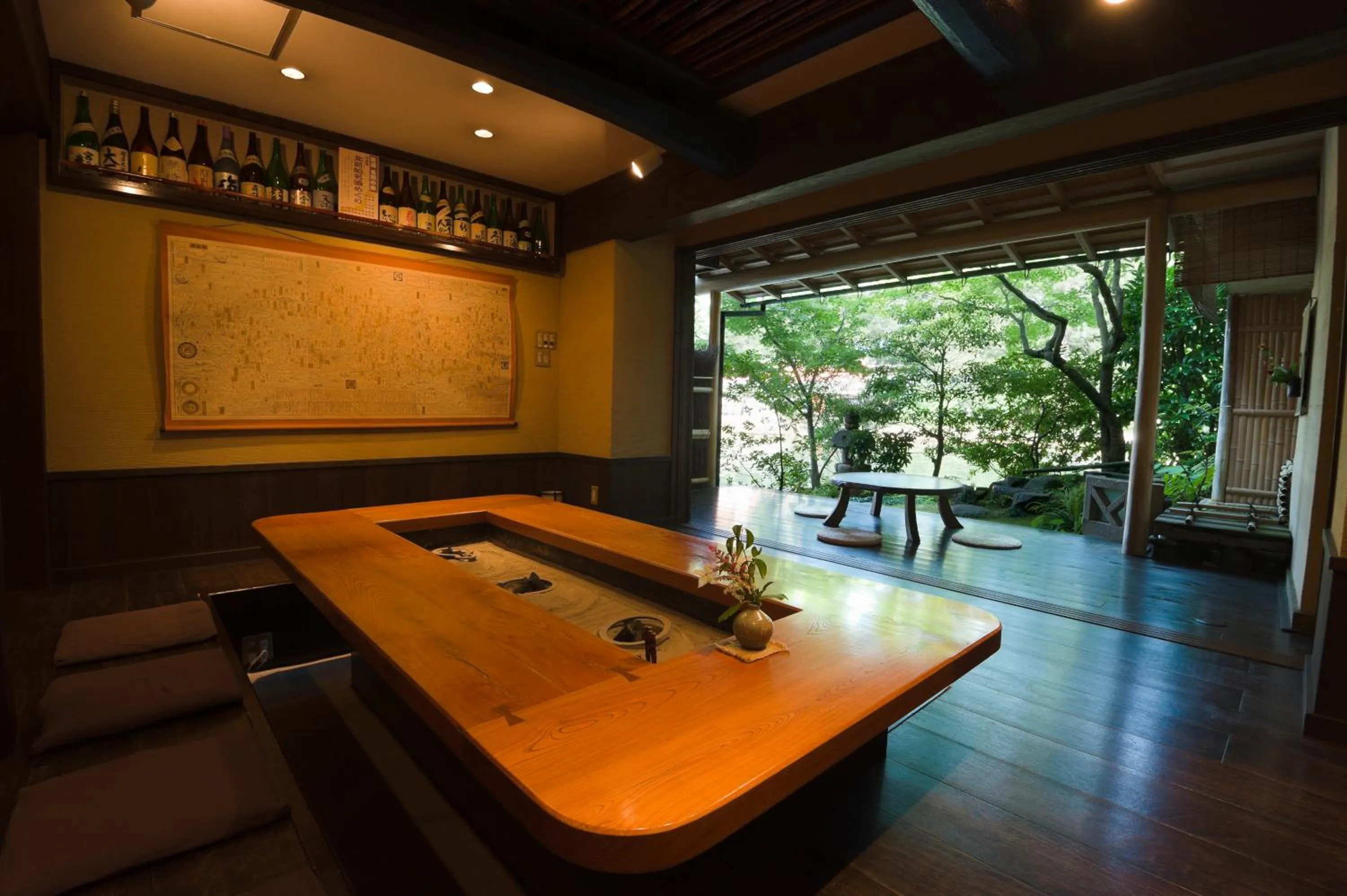 Restaurant/places to eat in Taikyourou