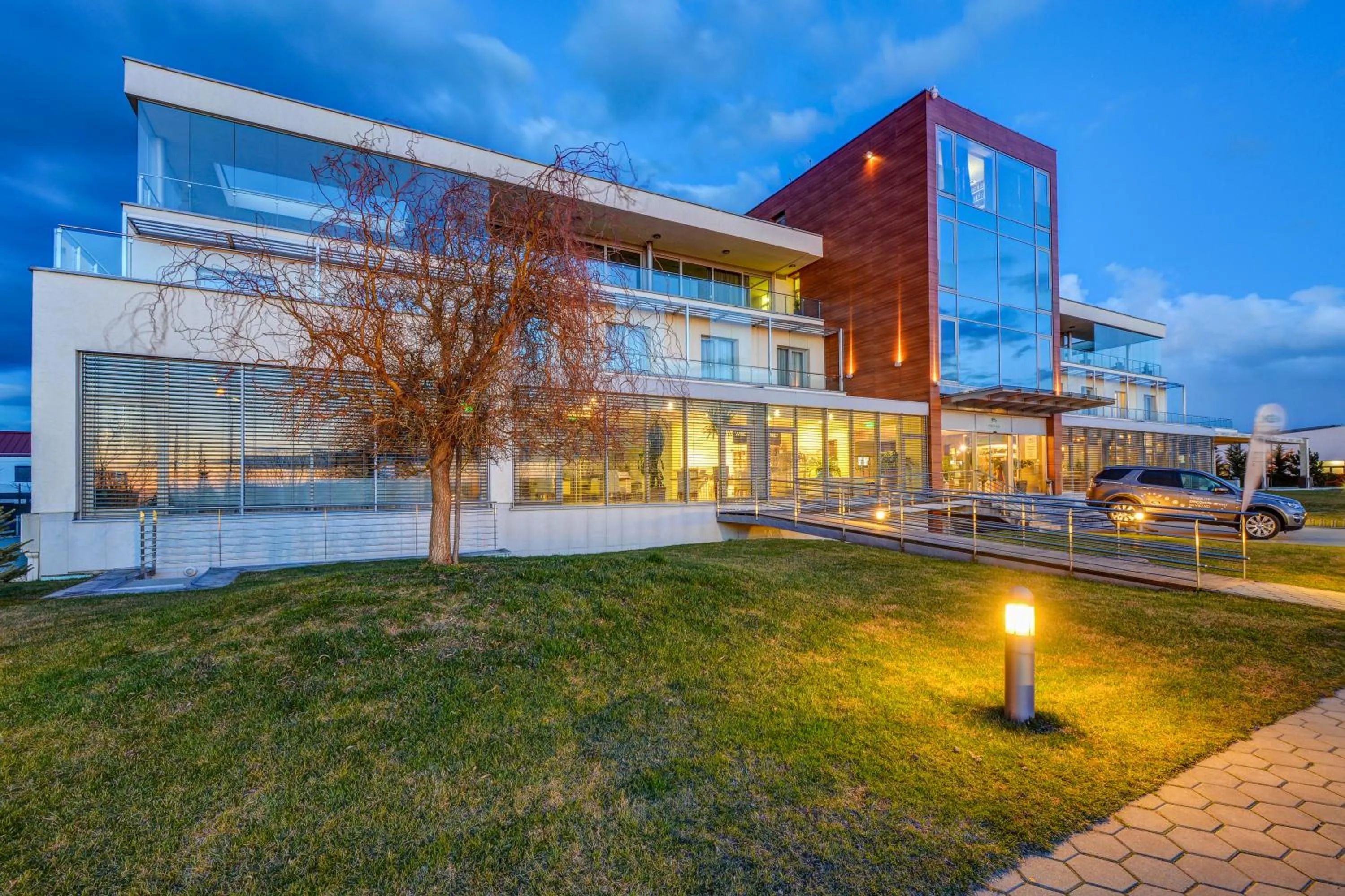 Facade/entrance in Hotel Ponteo - Activity Park