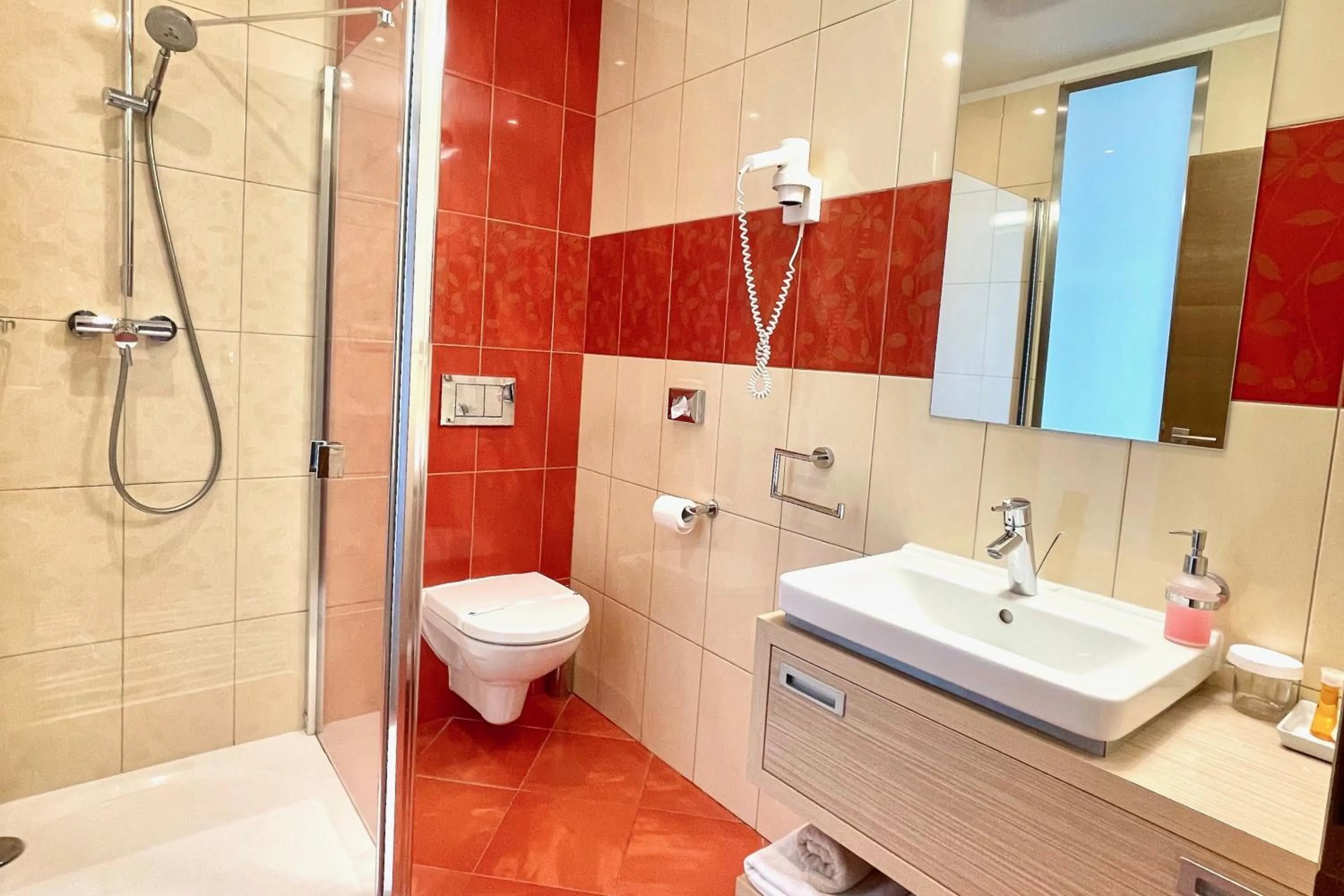 Shower in Hotel Ponteo - Activity Park