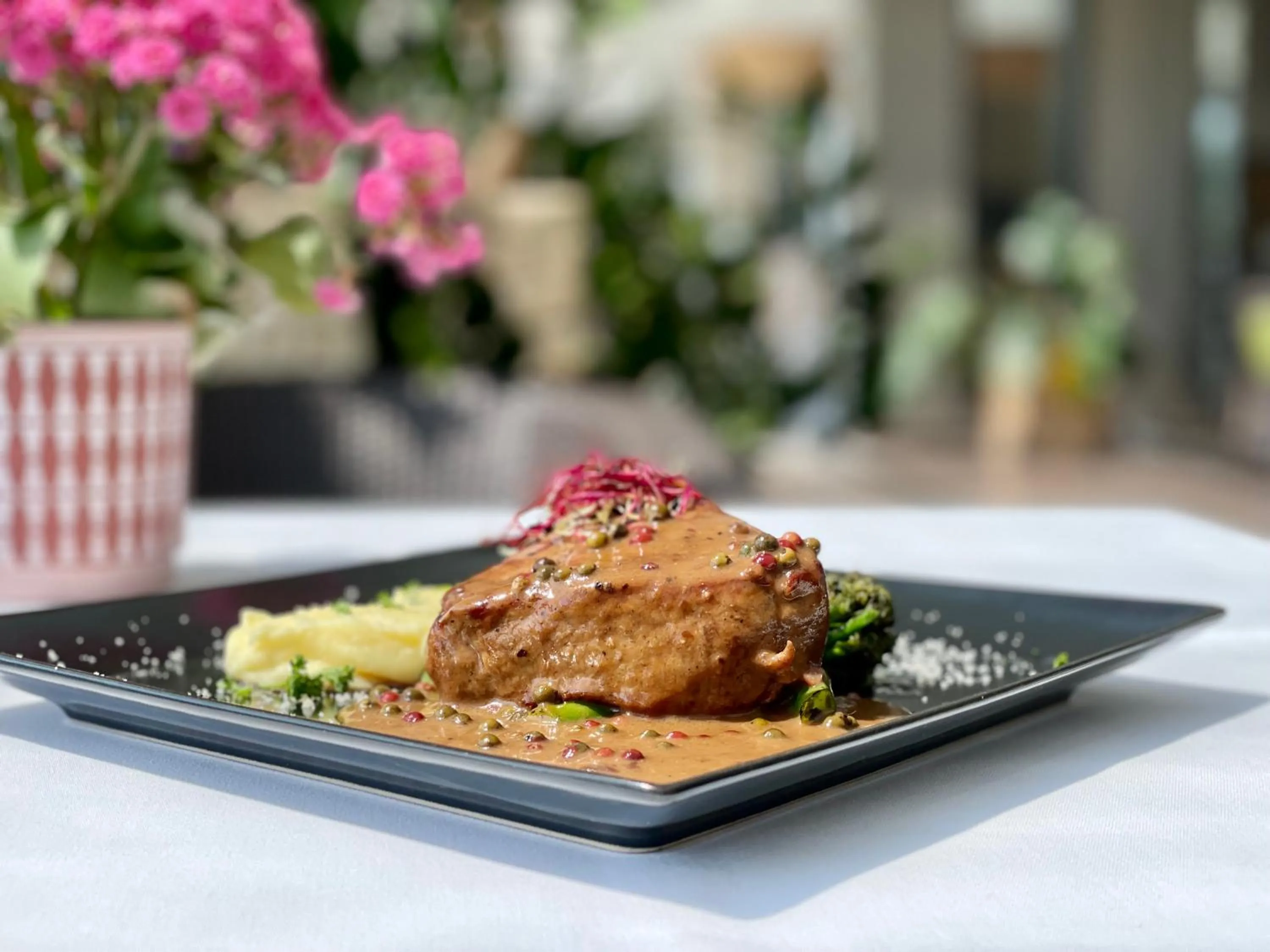 Food in Hotel Ponteo - Activity Park