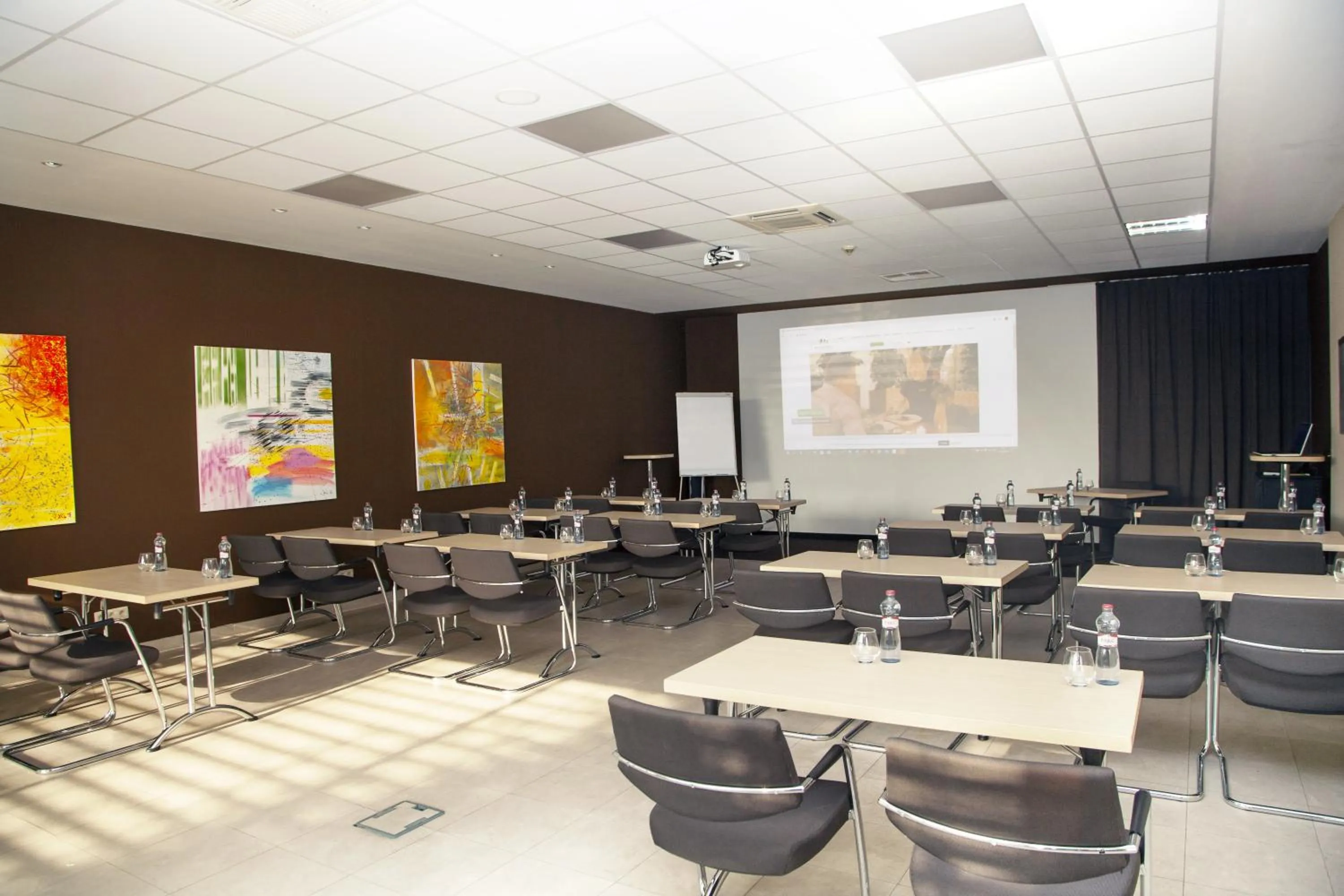 Meeting/conference room in Hotel Ponteo - Activity Park