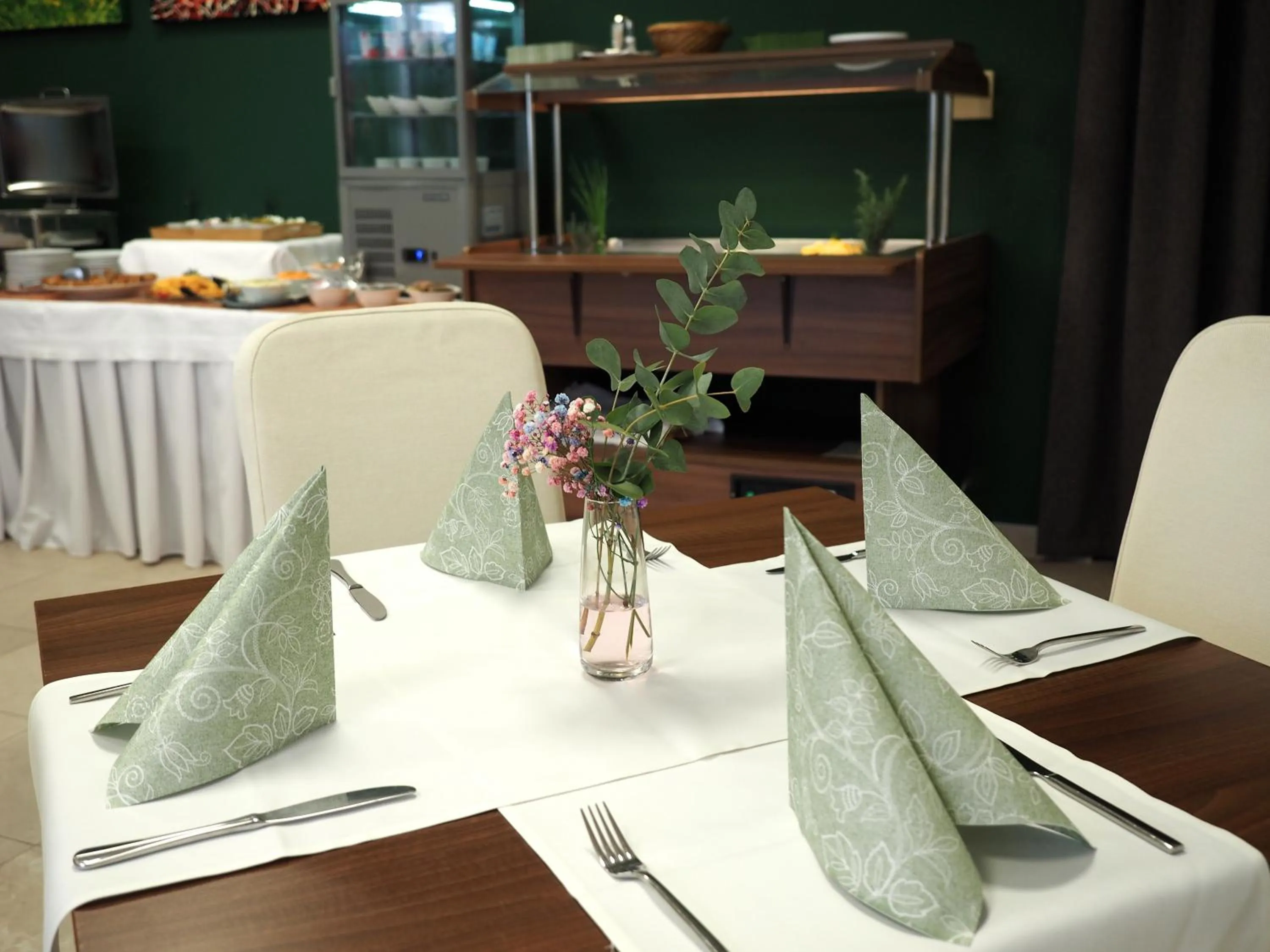 Restaurant/places to eat in Hotel Ponteo - Activity Park