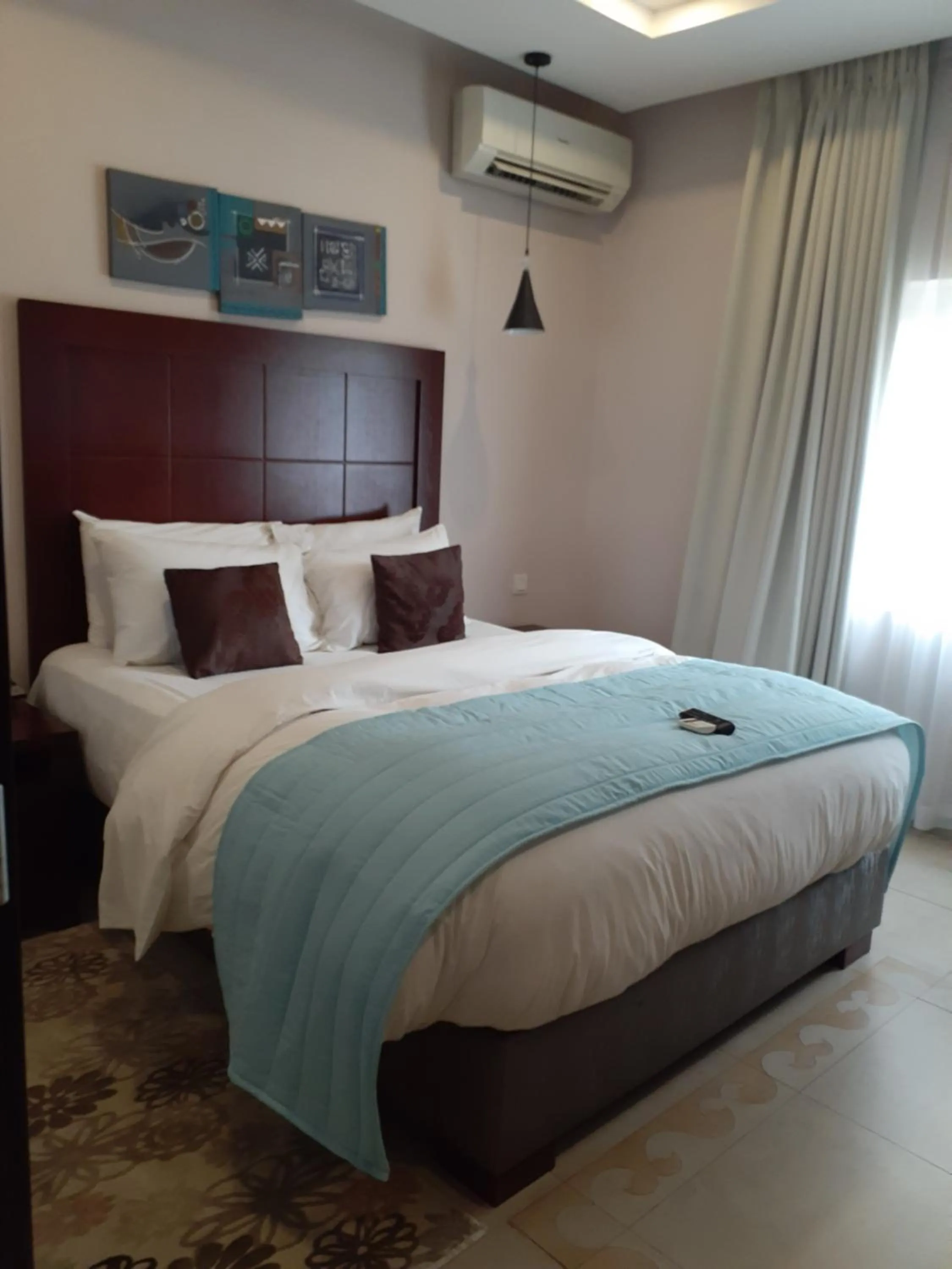 Photo of the whole room, Bed in Ace Premier Hotel