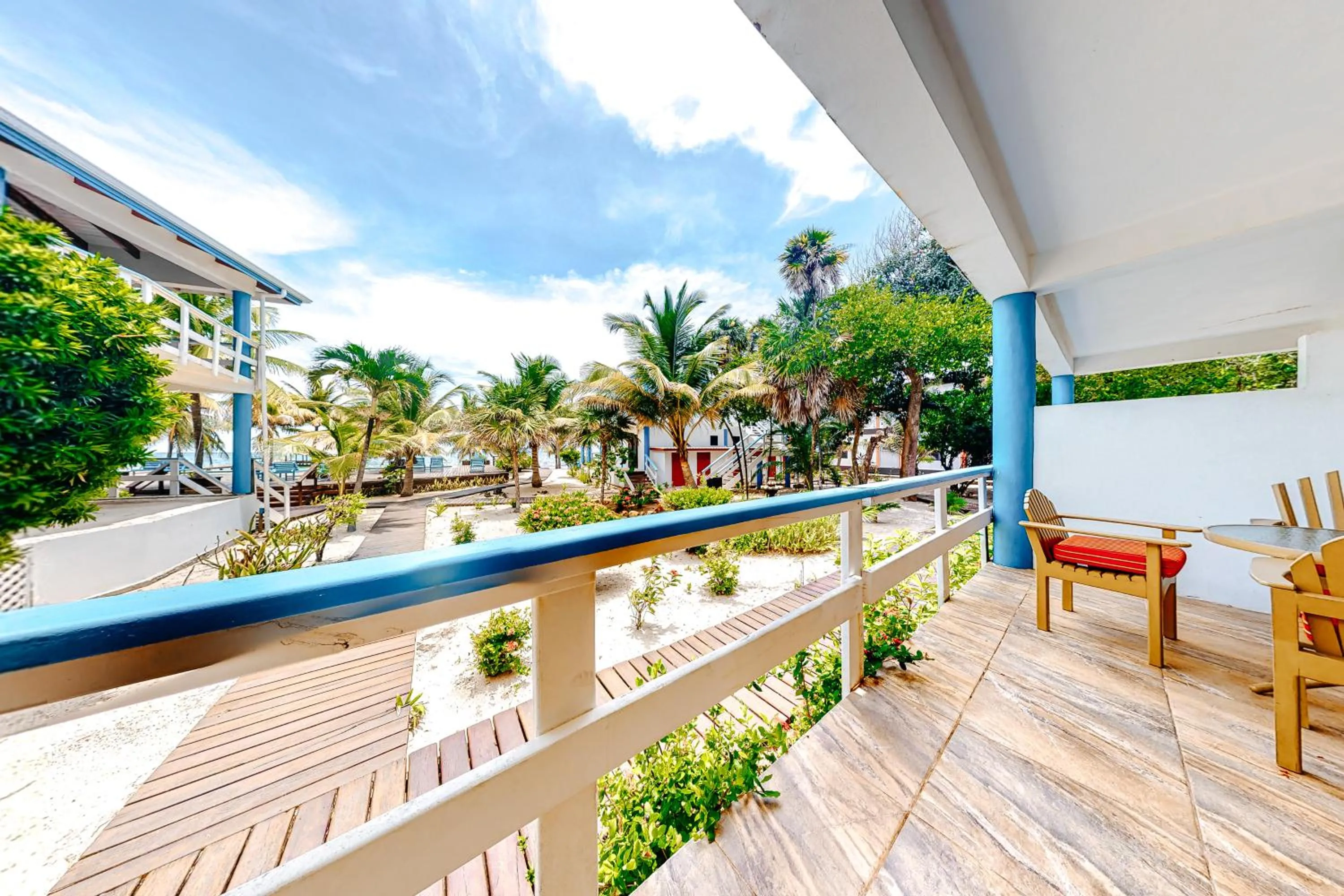 Condo #24 @ Beachside Villas