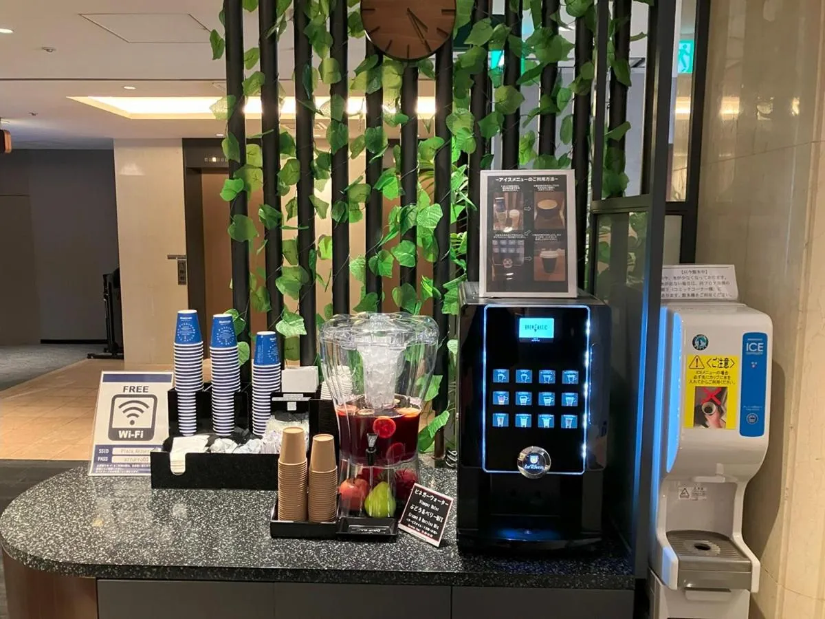 Communal lounge/ TV room in Kobe Plaza Hotel