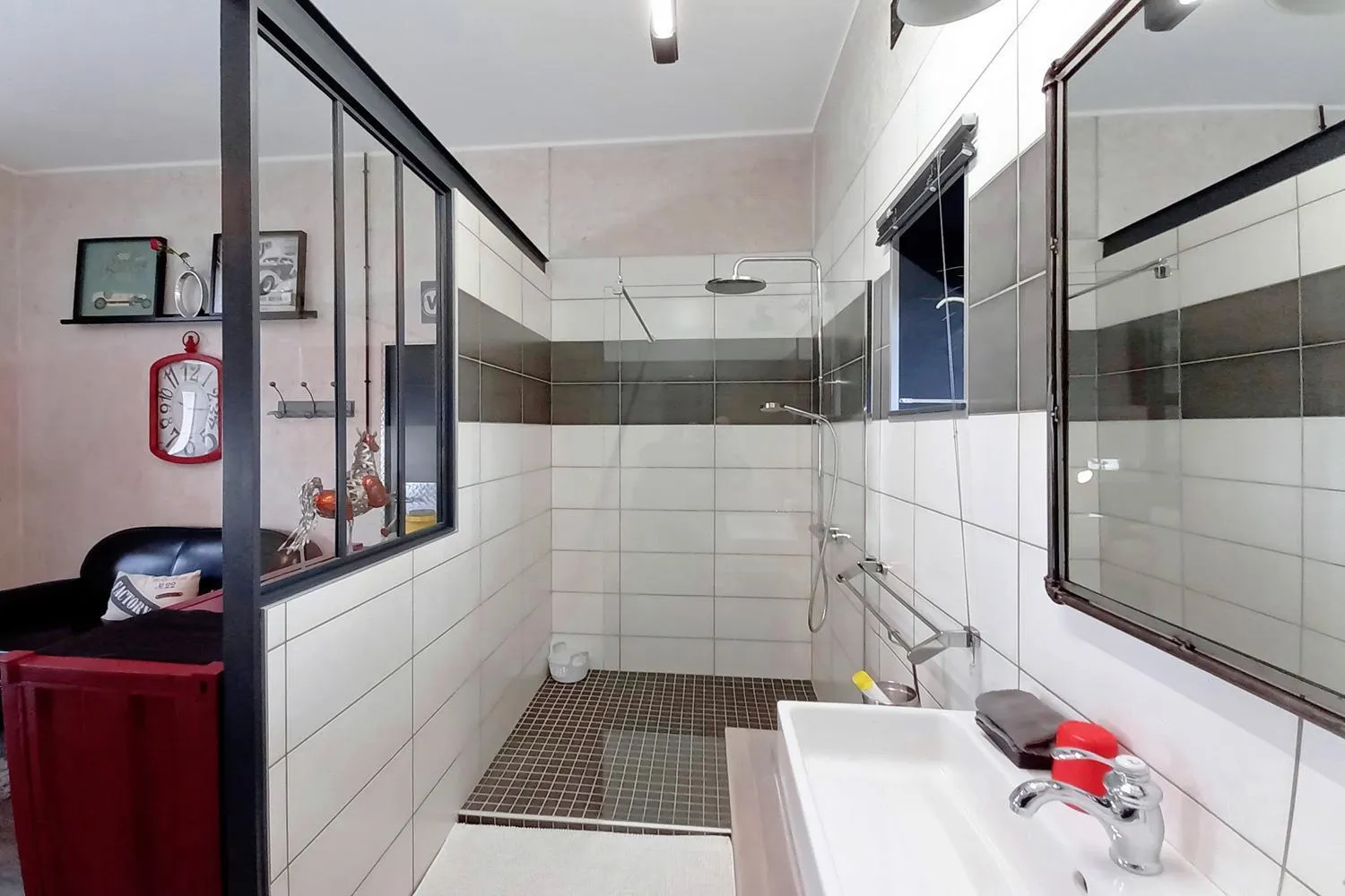 Bathroom in Les Pérelles