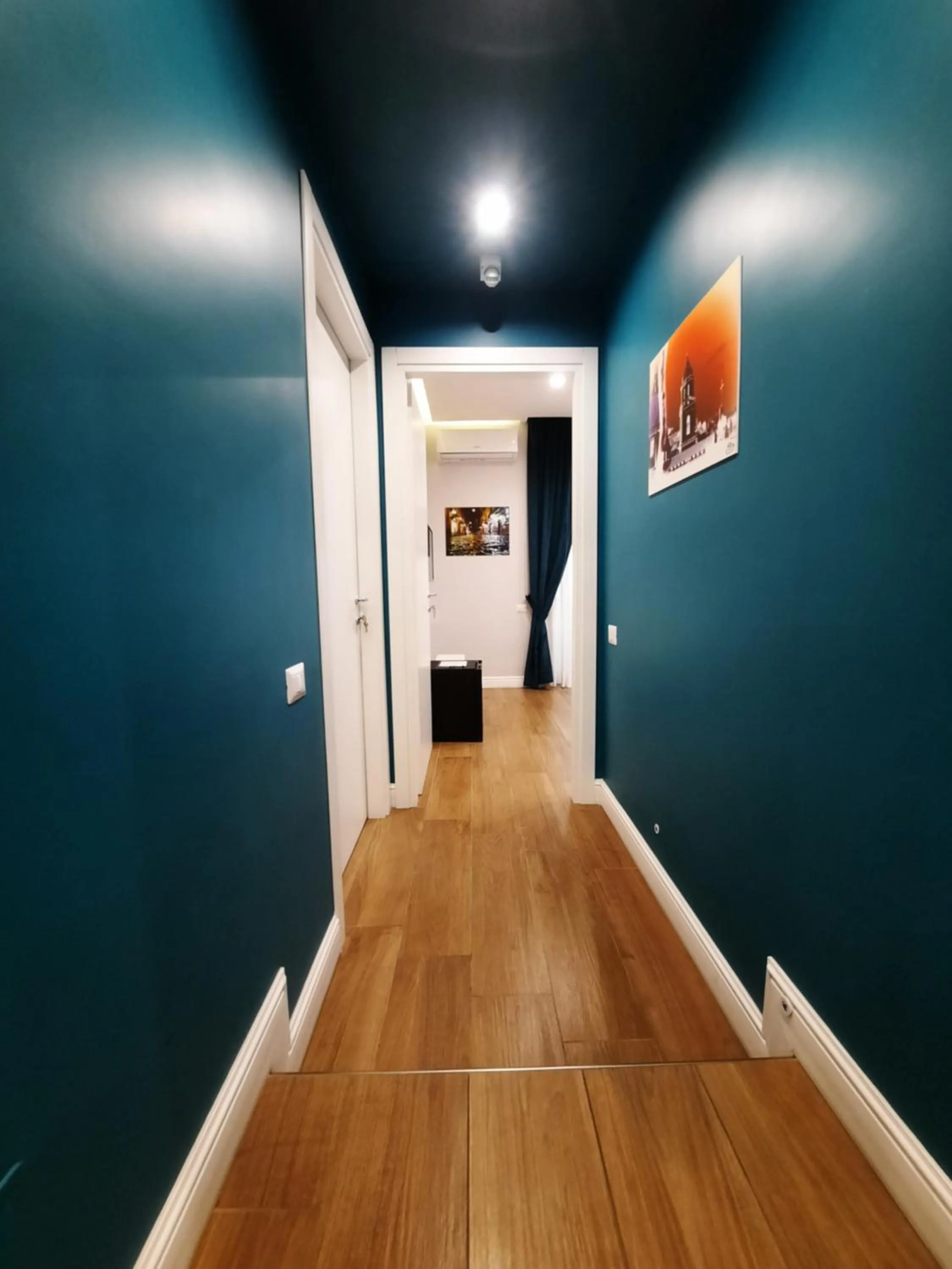 Decorative detail in Gea suite