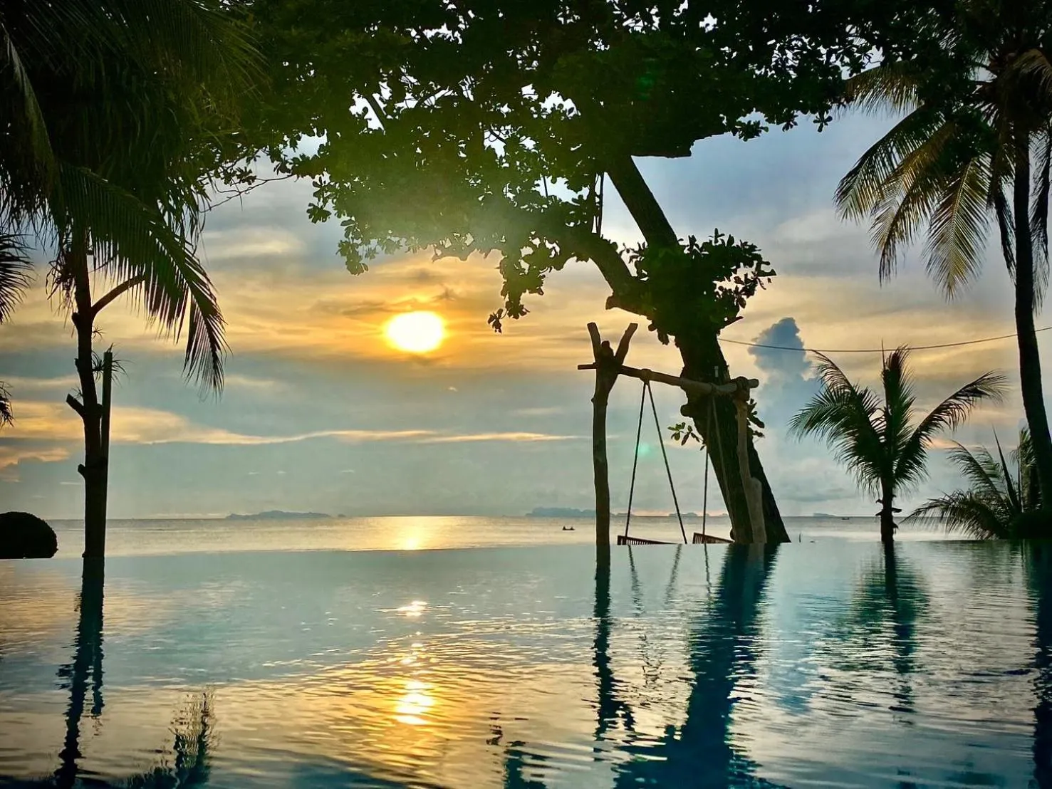 Pool view in Sunset Beach Villas