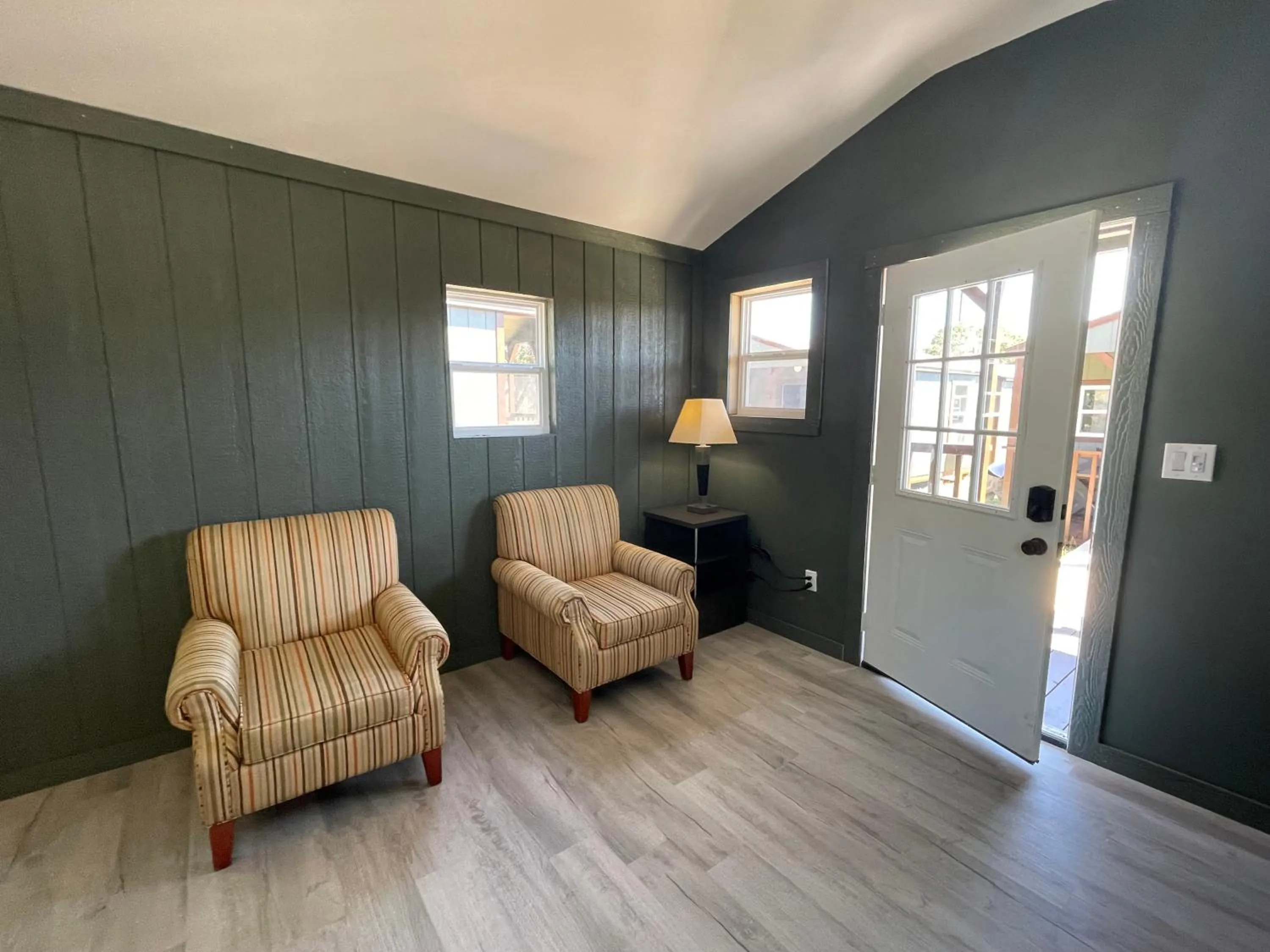 Canyon Lakeview Resort