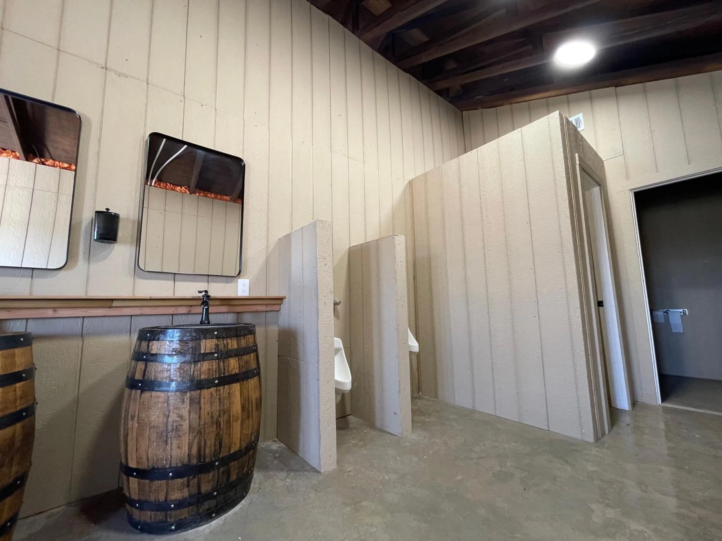 Bathroom in Canyon Lakeview Resort