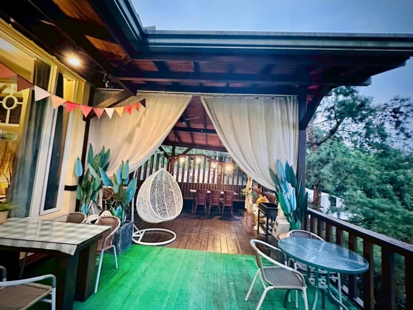 Breakfast in Yue Ya Villa