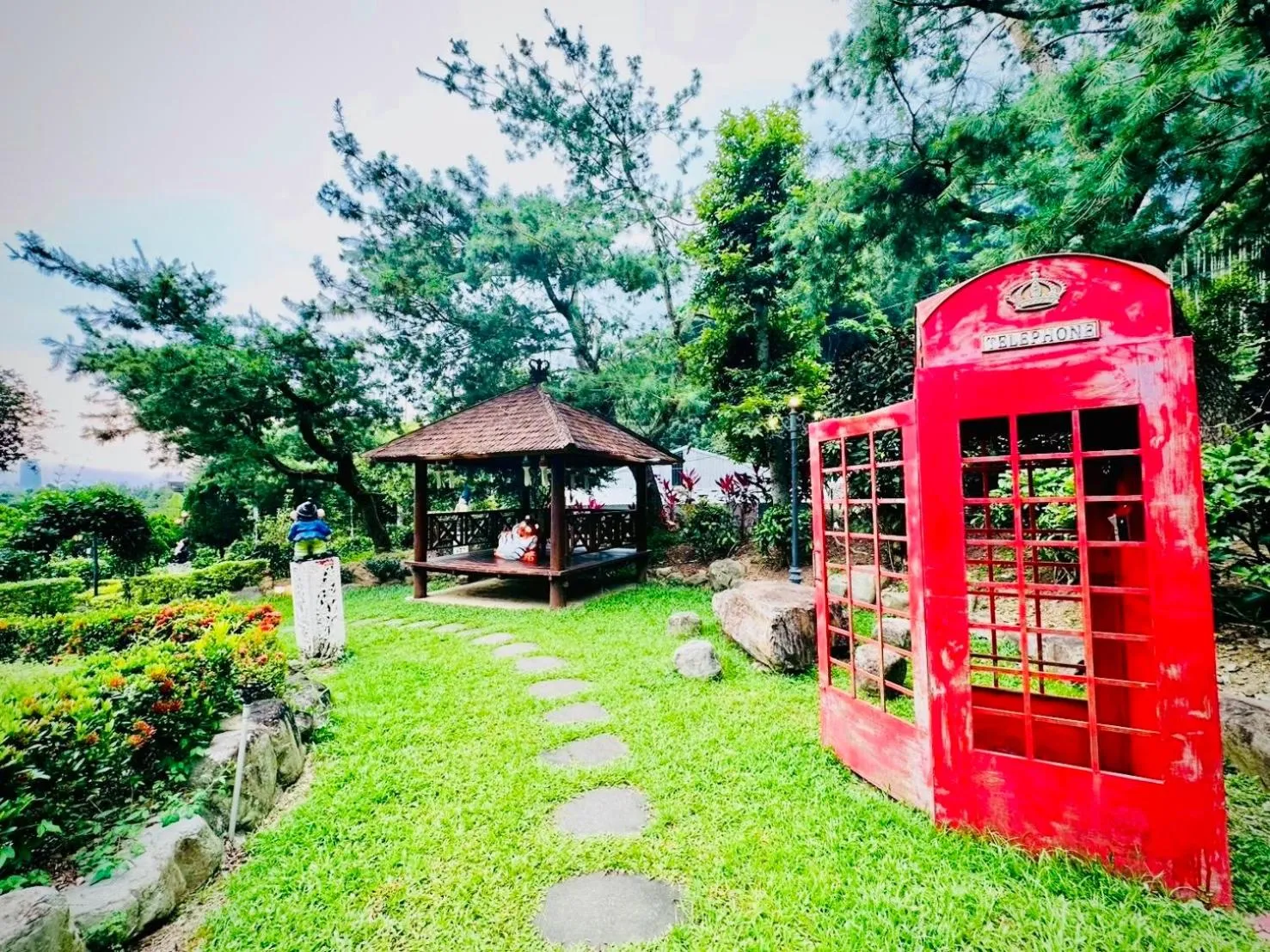 Garden view in Yue Ya Villa