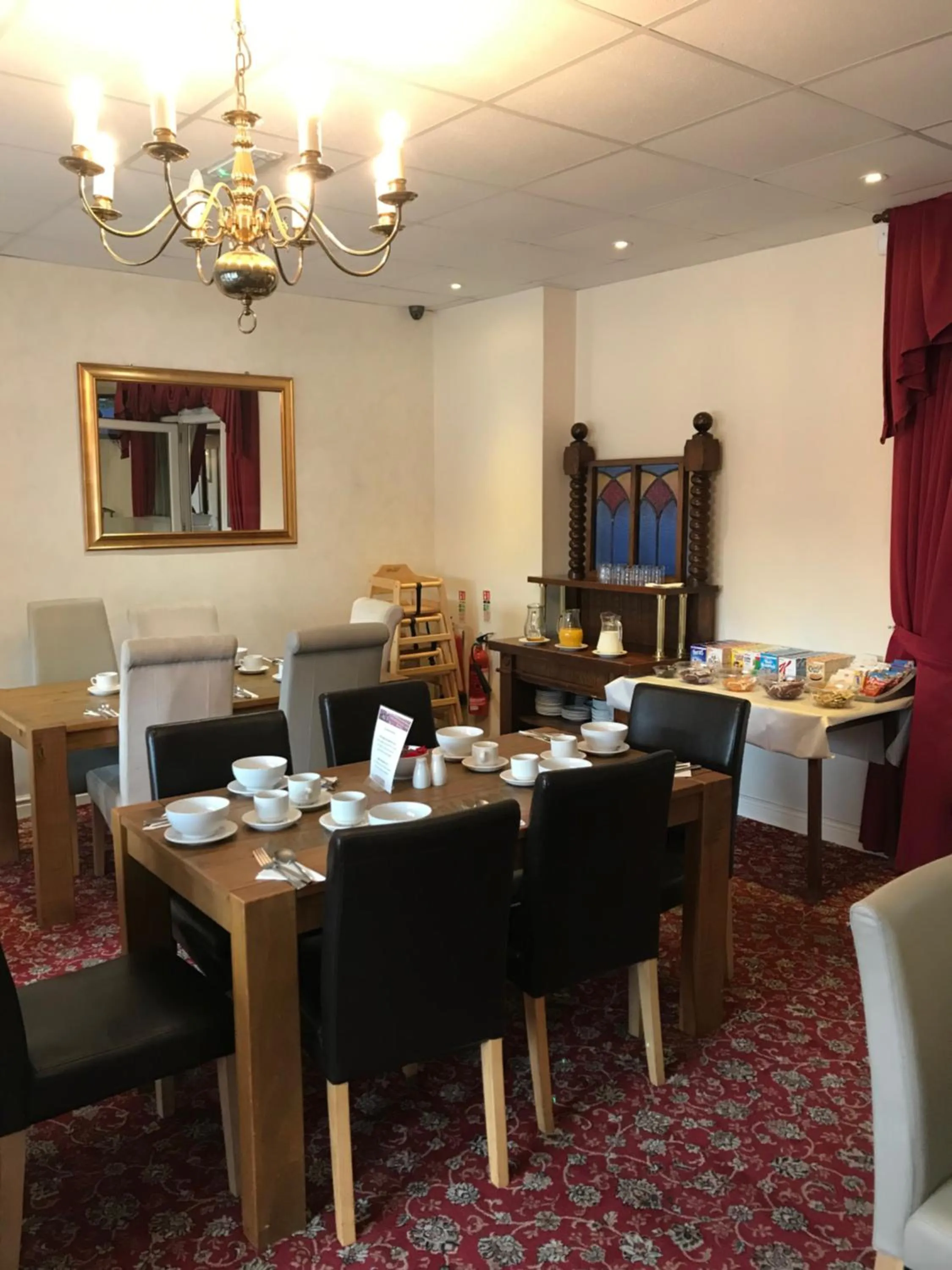 Restaurant/places to eat in The Fitzwilliam Hotel