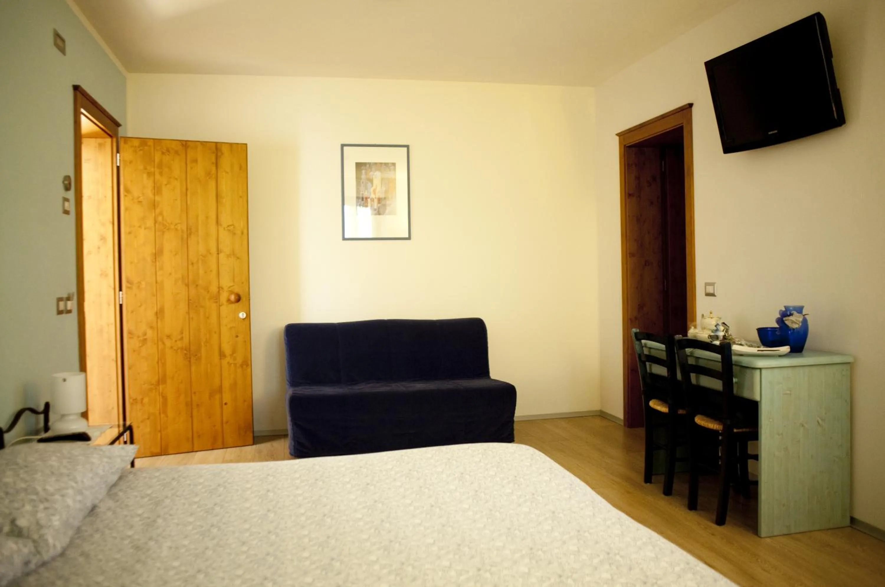 Photo of the whole room, Bed in B&B Al Sole Di Cavessago