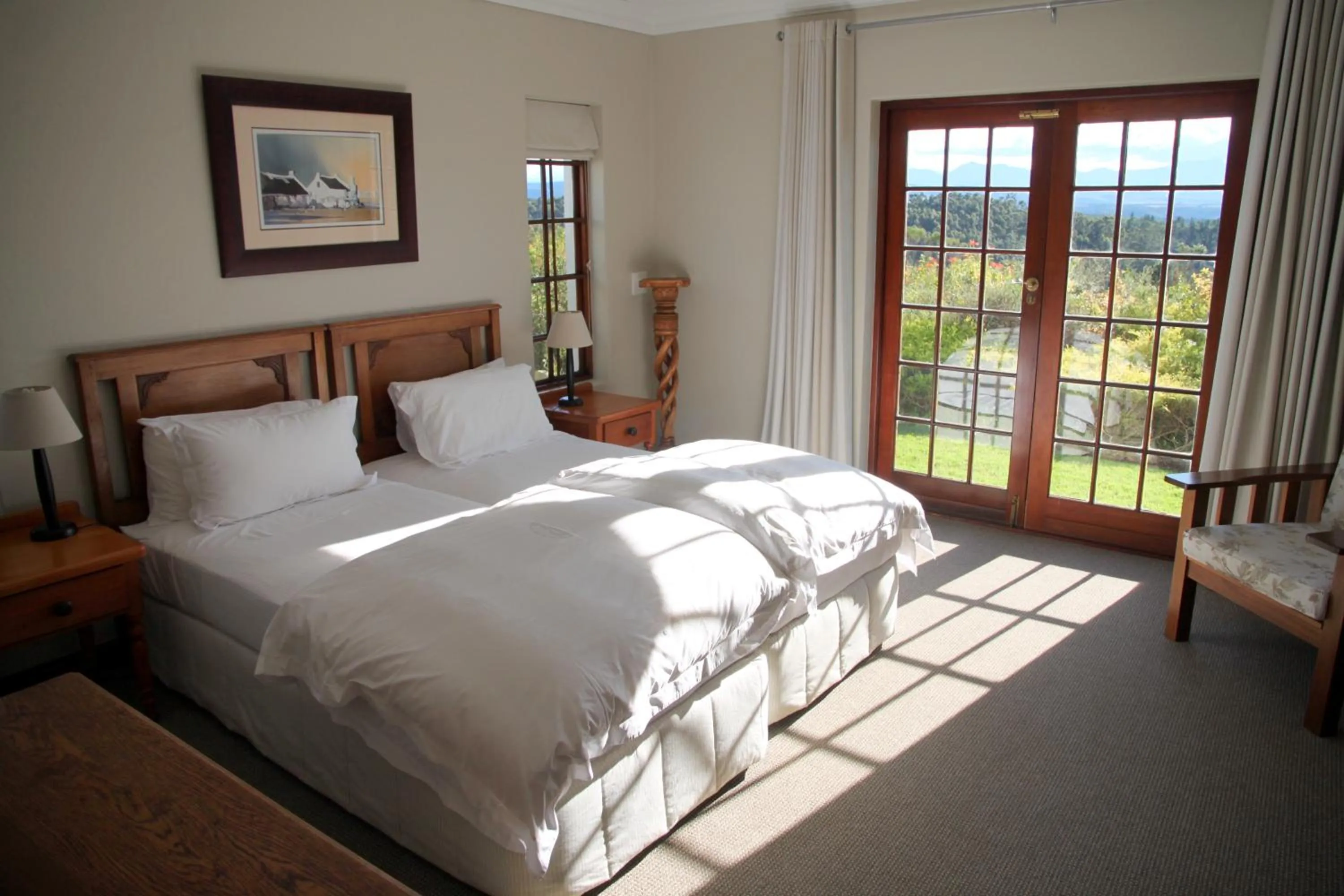 Bedroom, Bed in Fynbos Ridge Country House & Cottages