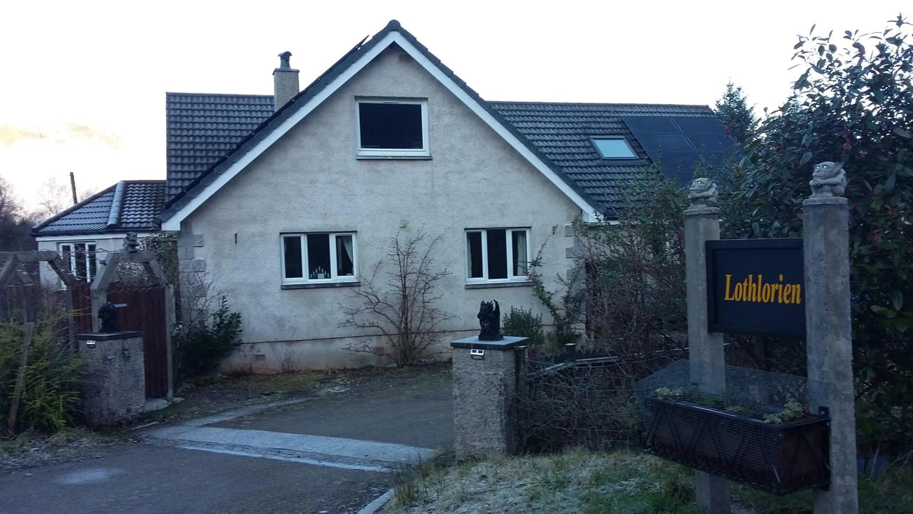 Property building in Lothlorien