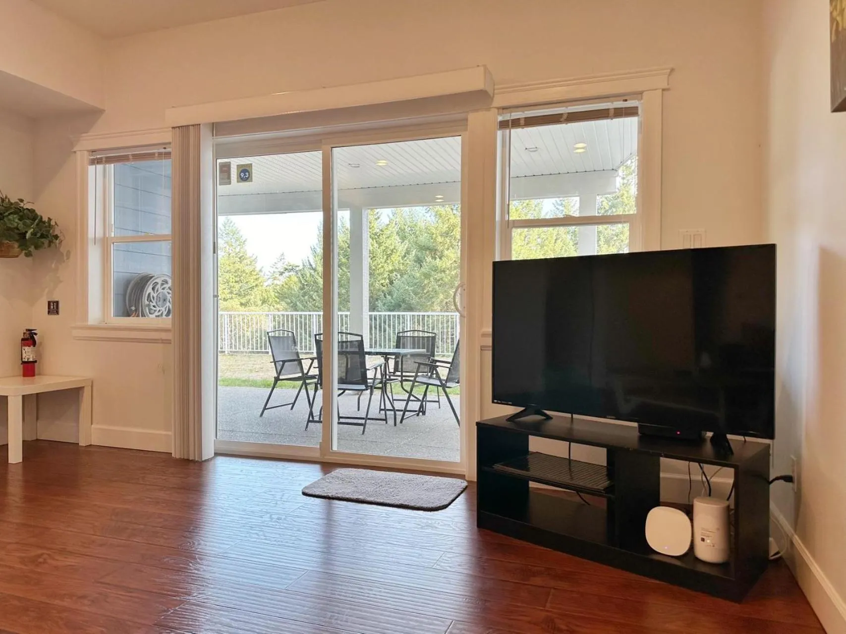 TV and multimedia in Oasis