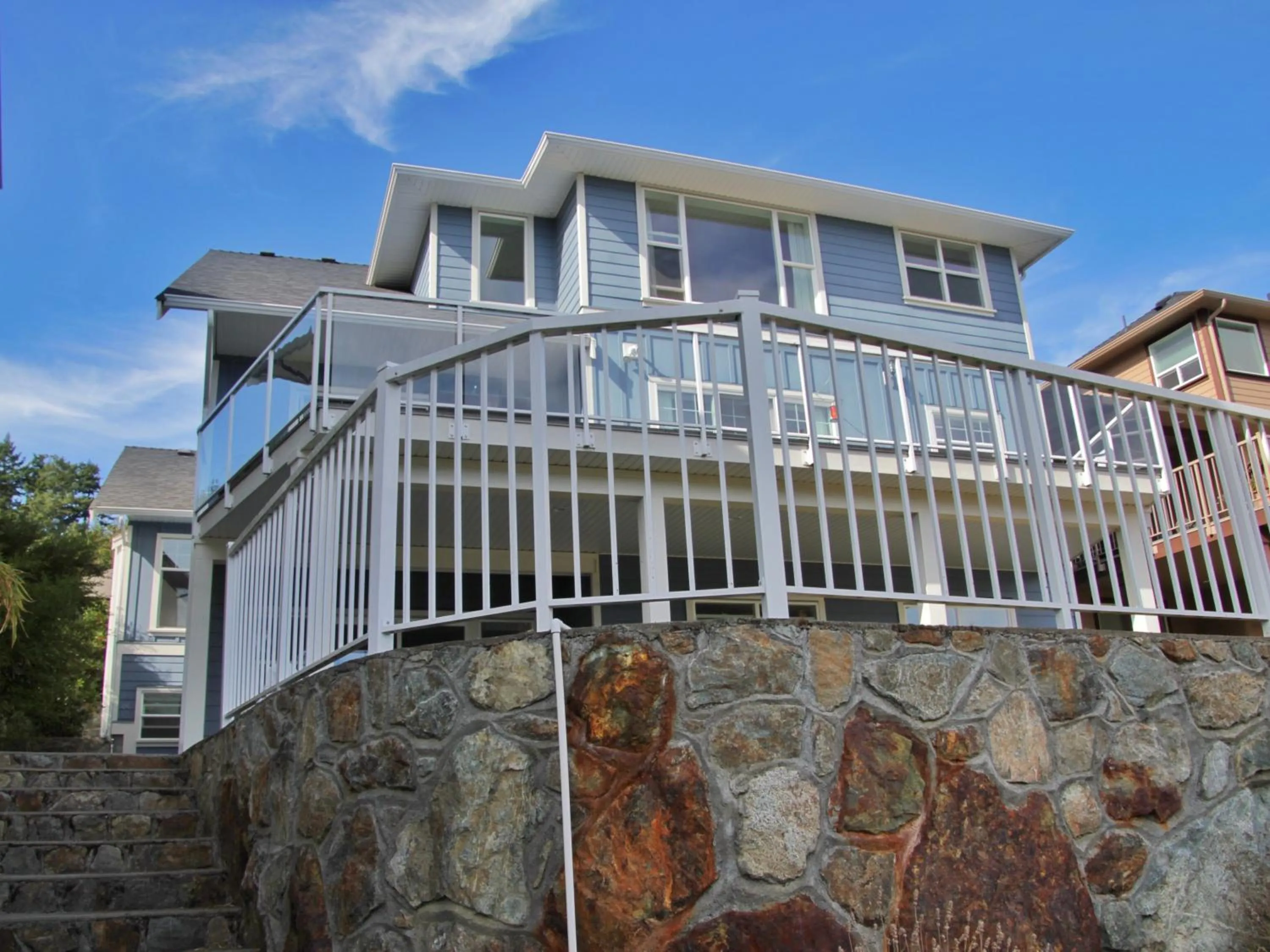 Property building in Oasis