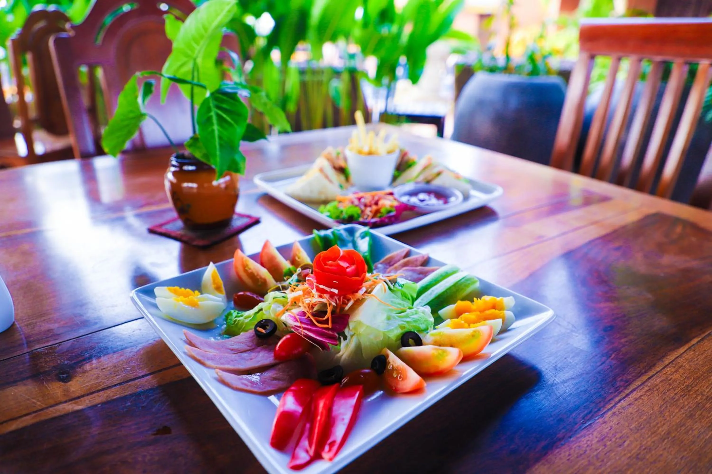 Restaurant/places to eat in Okay 1 Villa