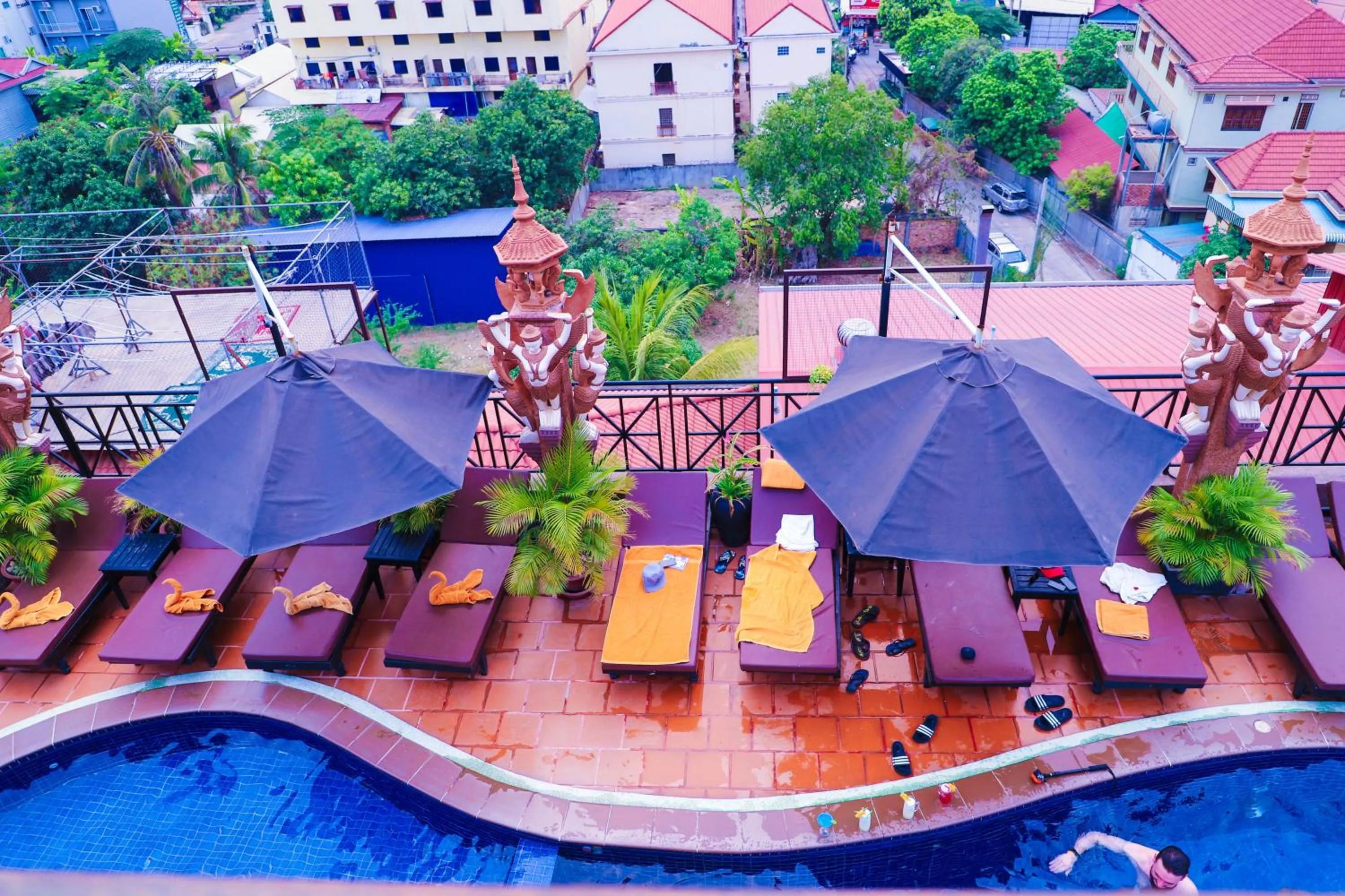 Swimming pool in Okay 1 Villa