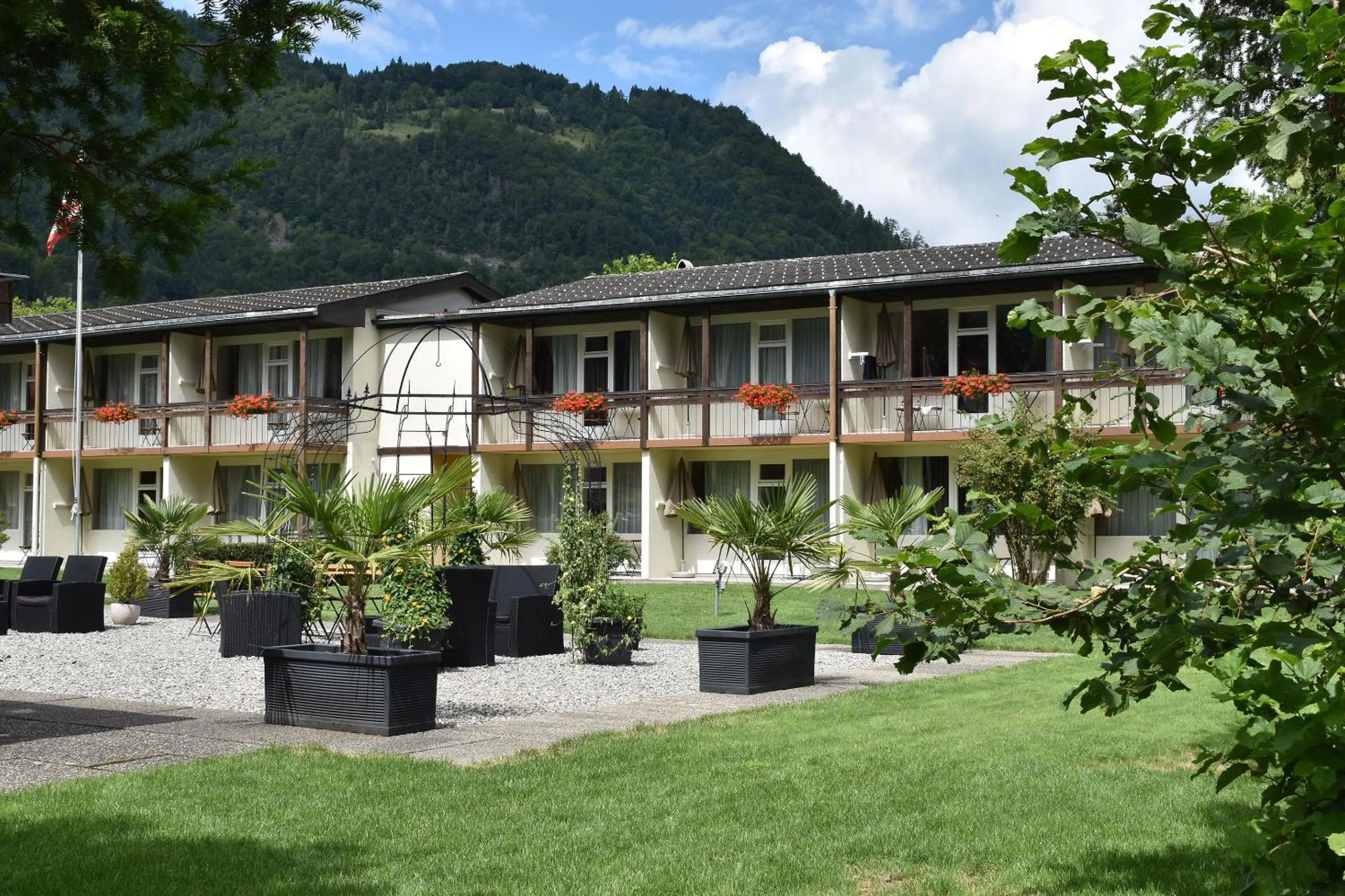 Property building in Jungfrau Hotel Annex Alpine-Inn