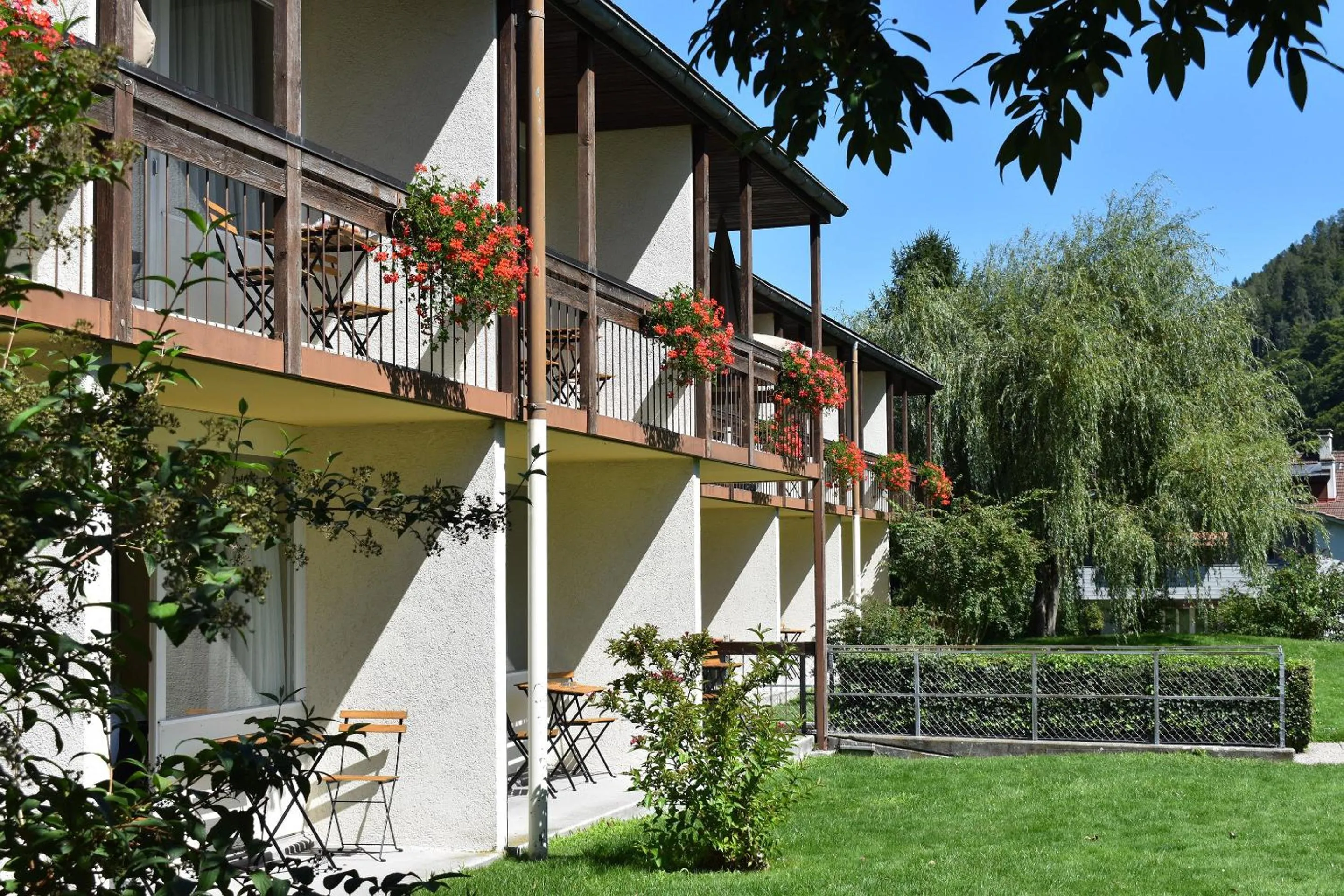 Property building in Jungfrau Hotel Annex Alpine-Inn