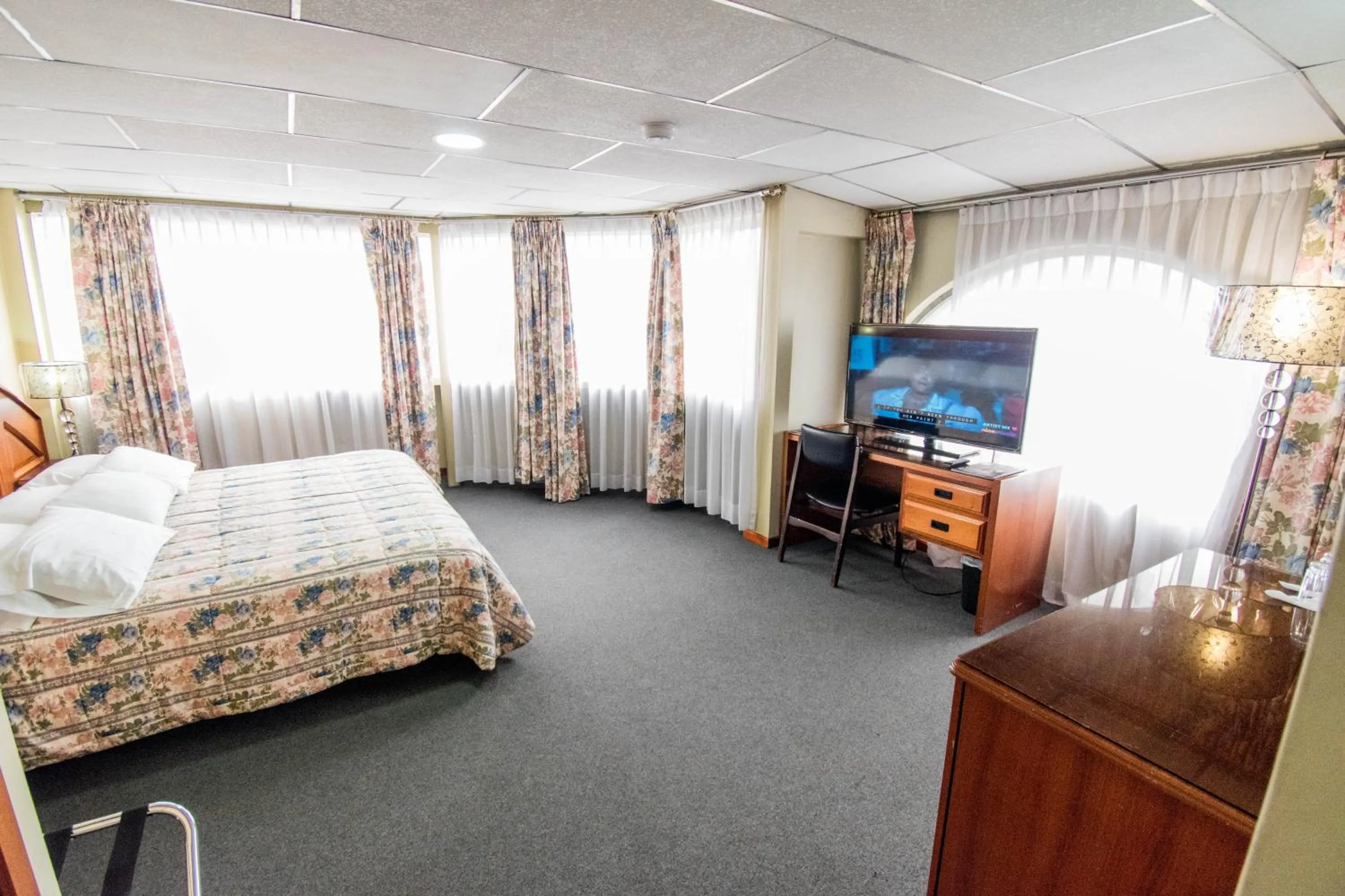 Bed in Grand Hotel Loja