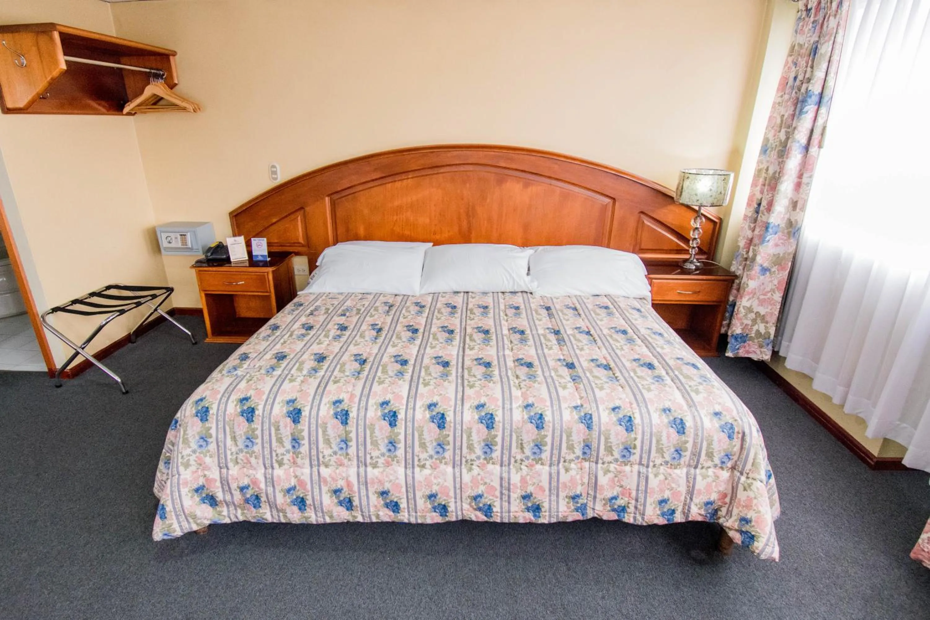 Bed in Grand Hotel Loja