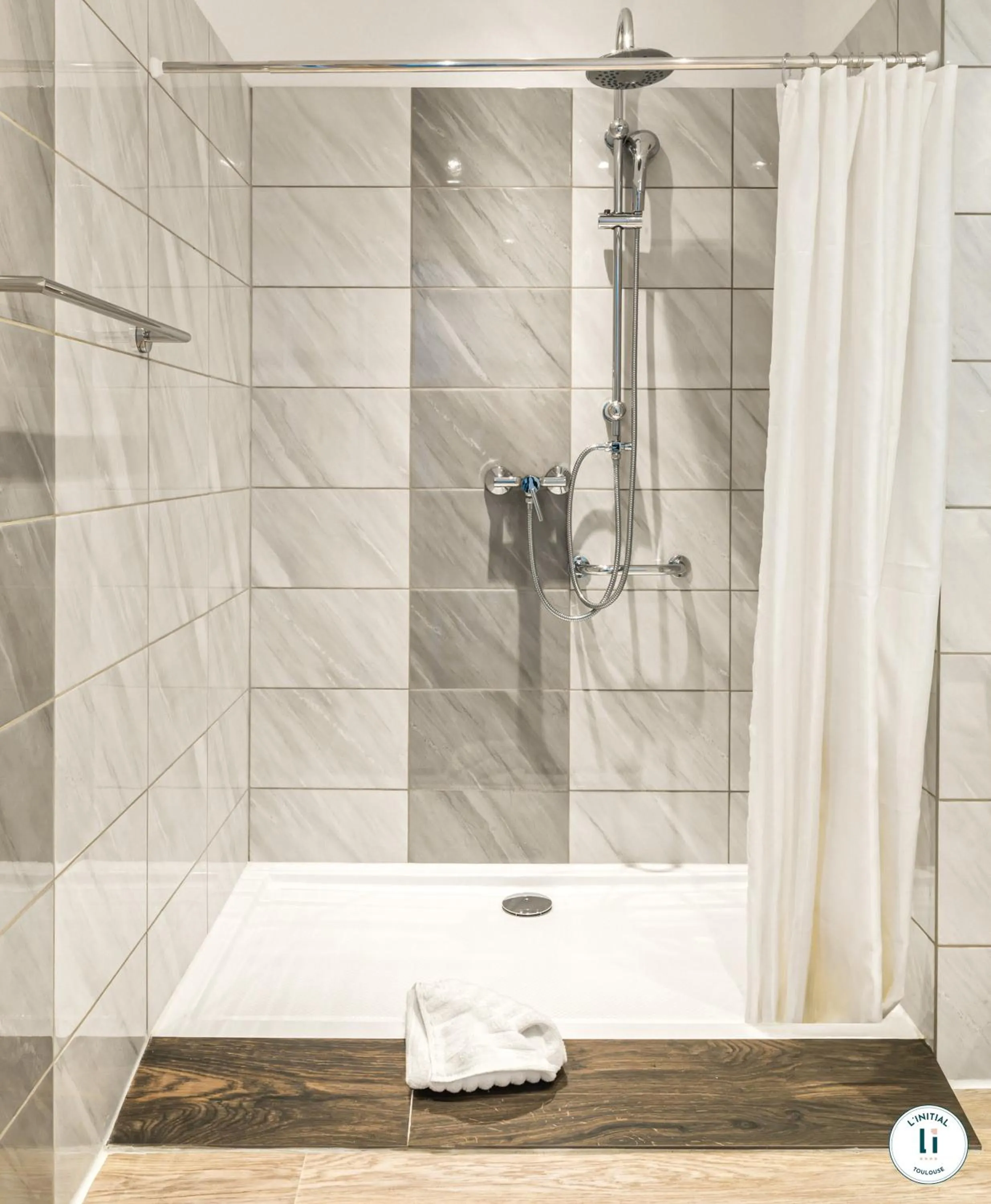 Bathroom in L'Initial