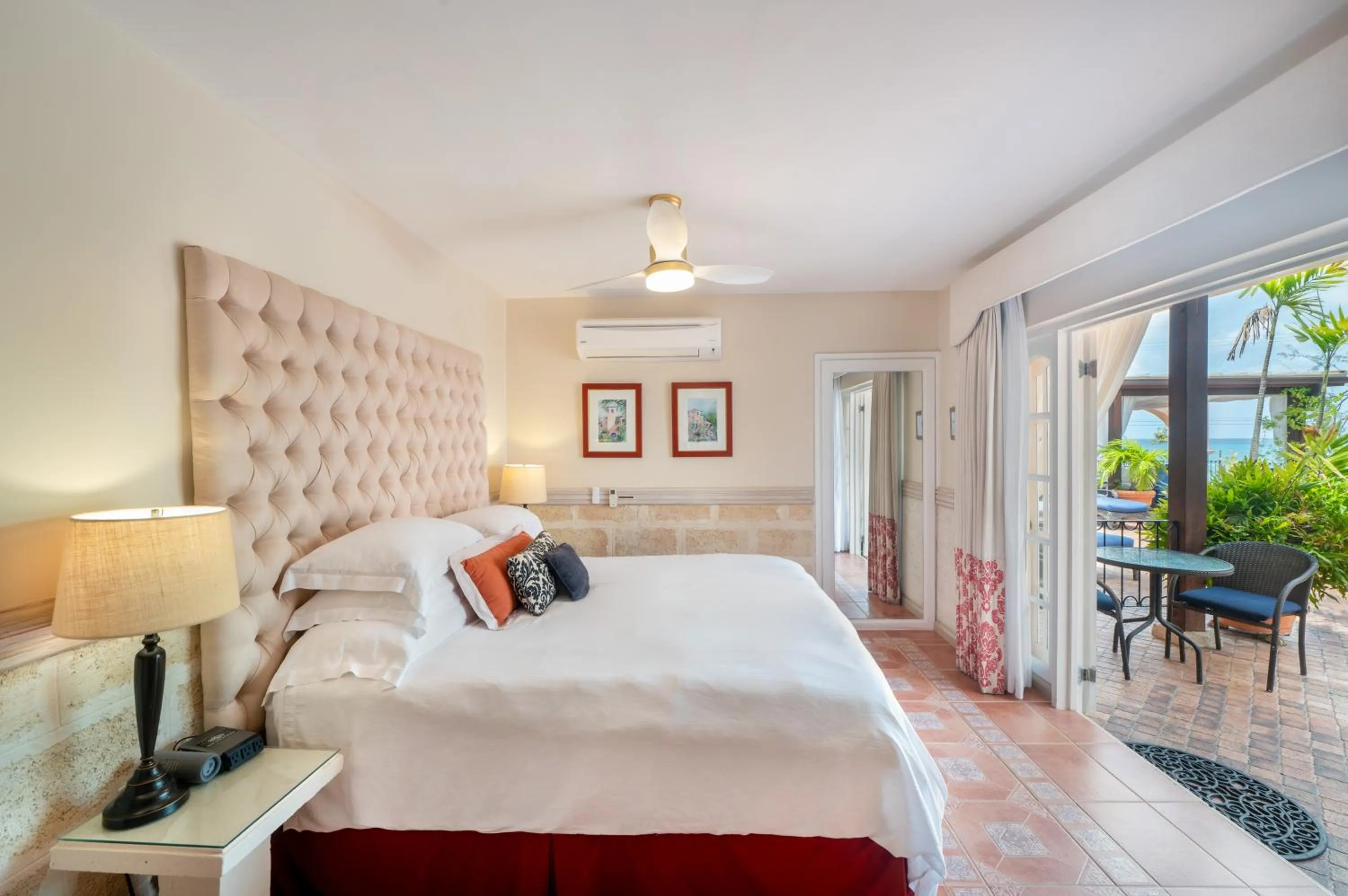 Bedroom, Bed in Little Arches Boutique Hotel - Adults Only