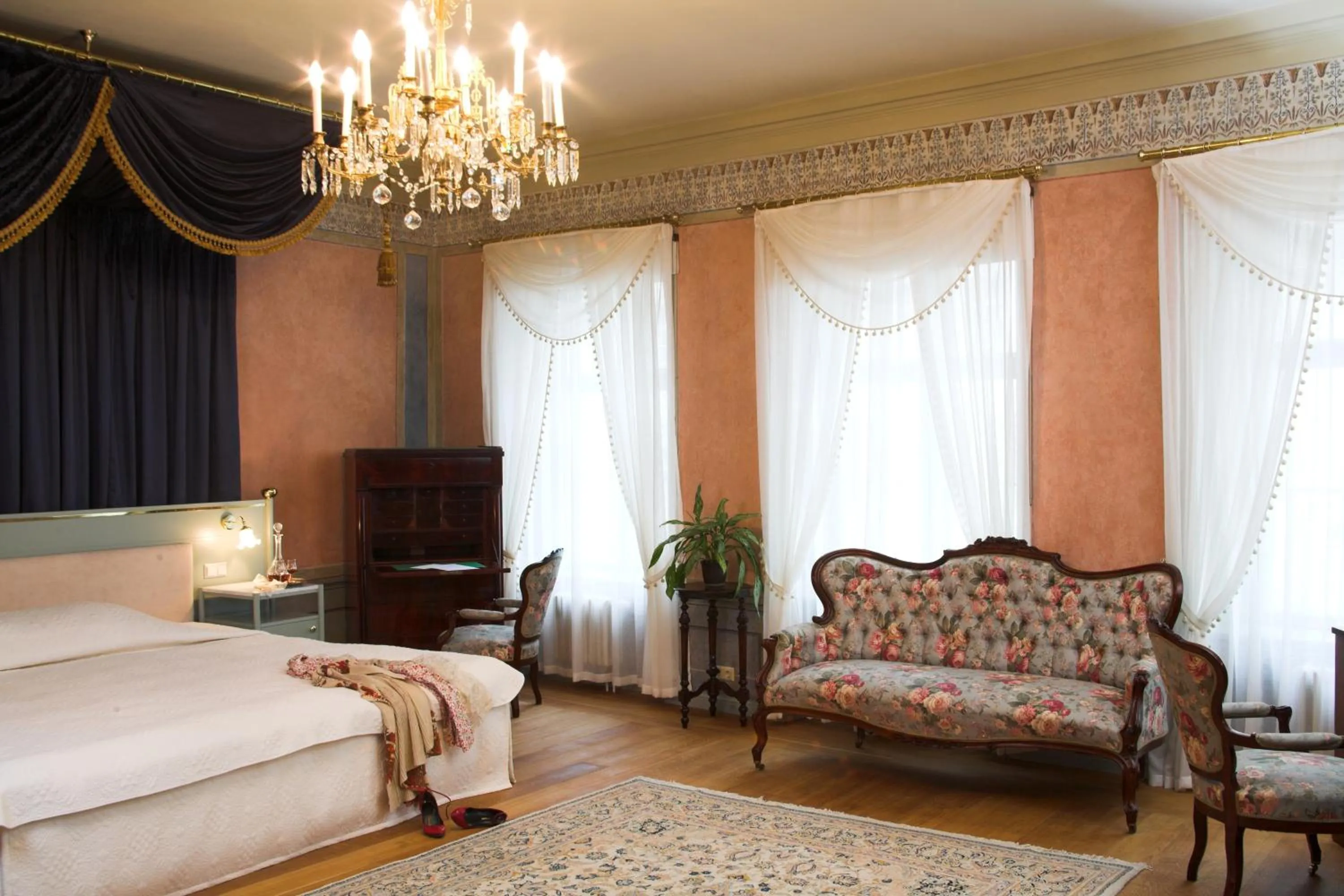 Photo of the whole room, Bed in Antonius Boutique Hotel