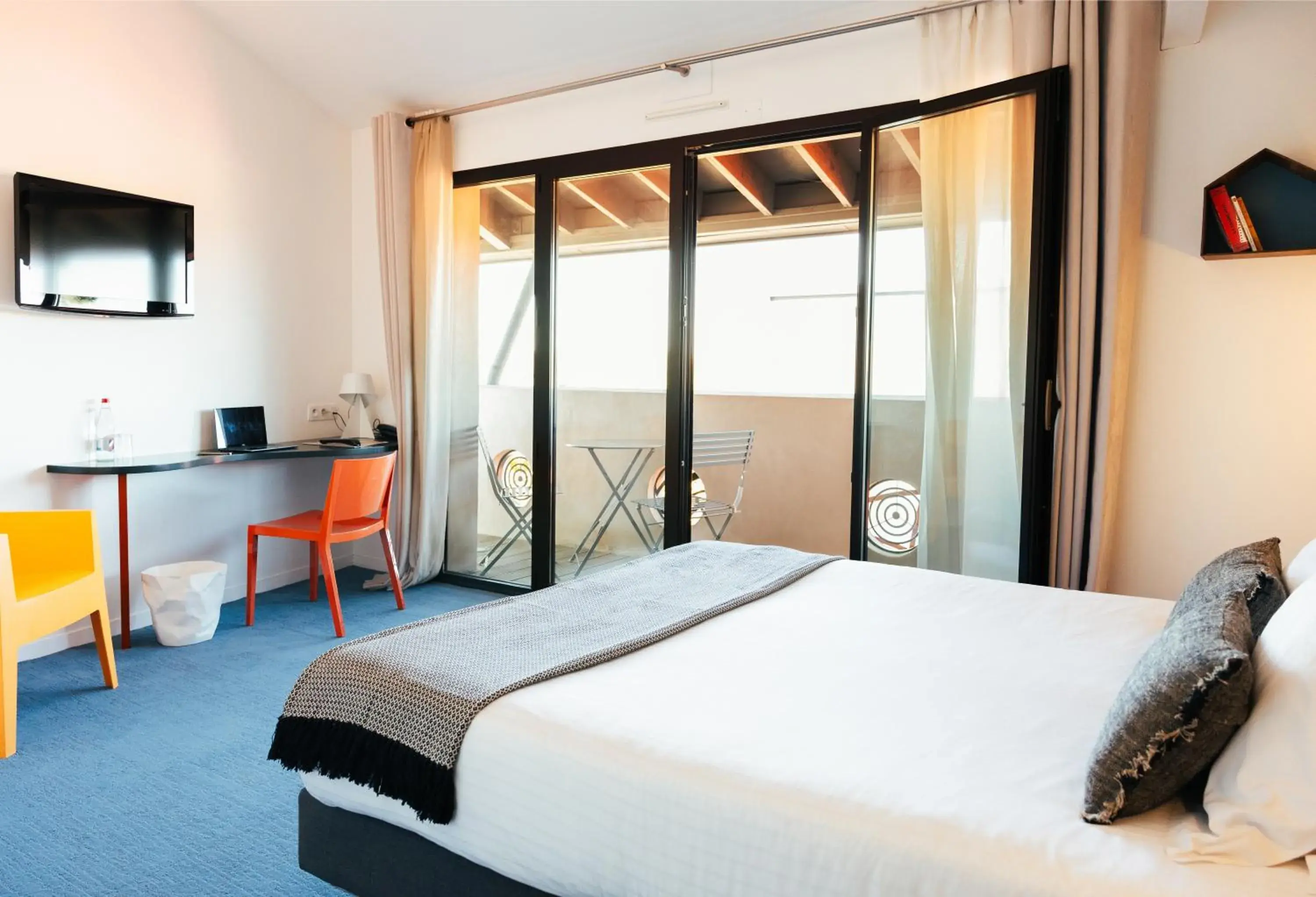 Deluxe Double Room in L’Échappée Belle Deluxe Double Room in L’Échappée Belle