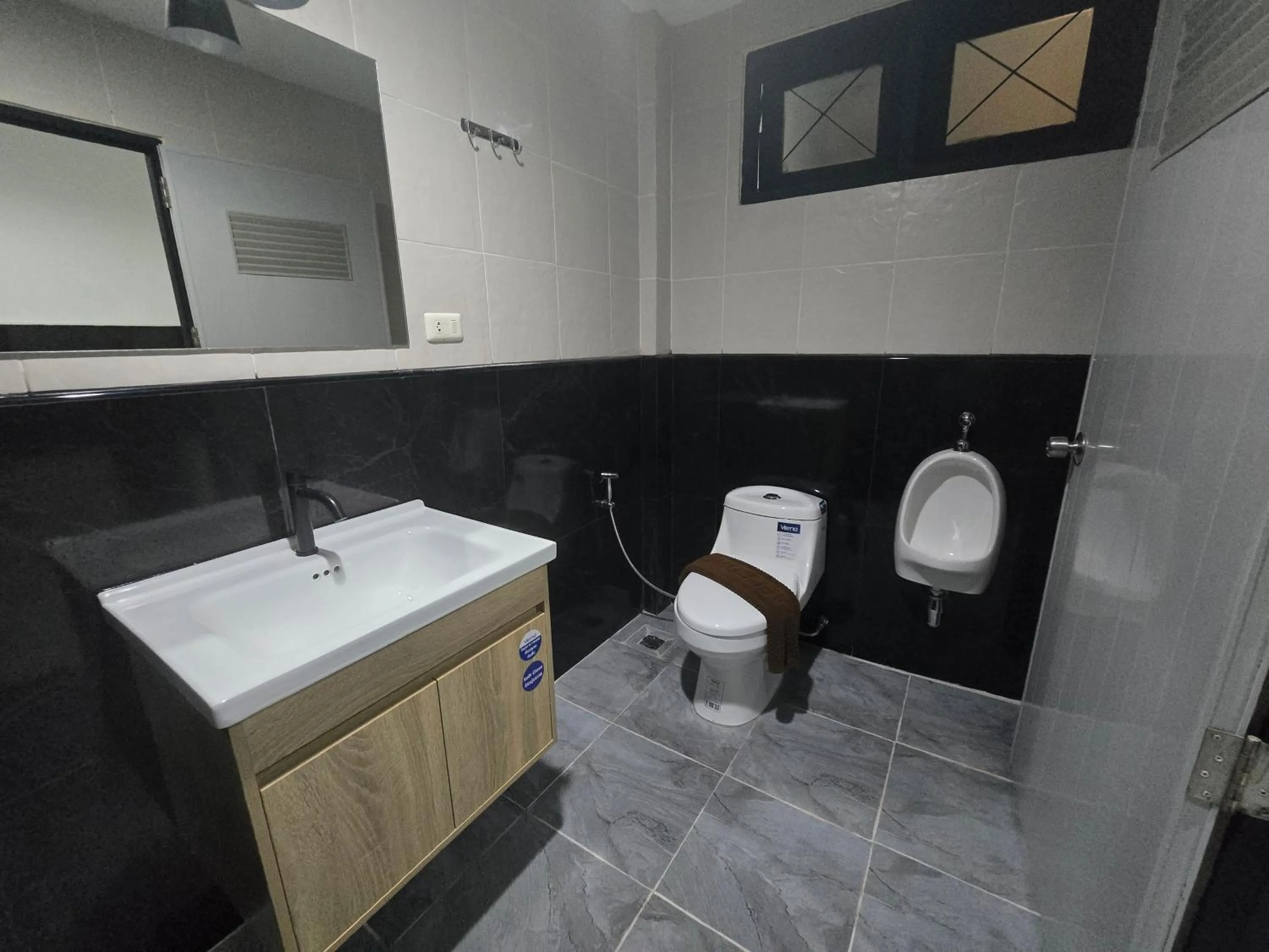 Toilet in Sasitara Residence