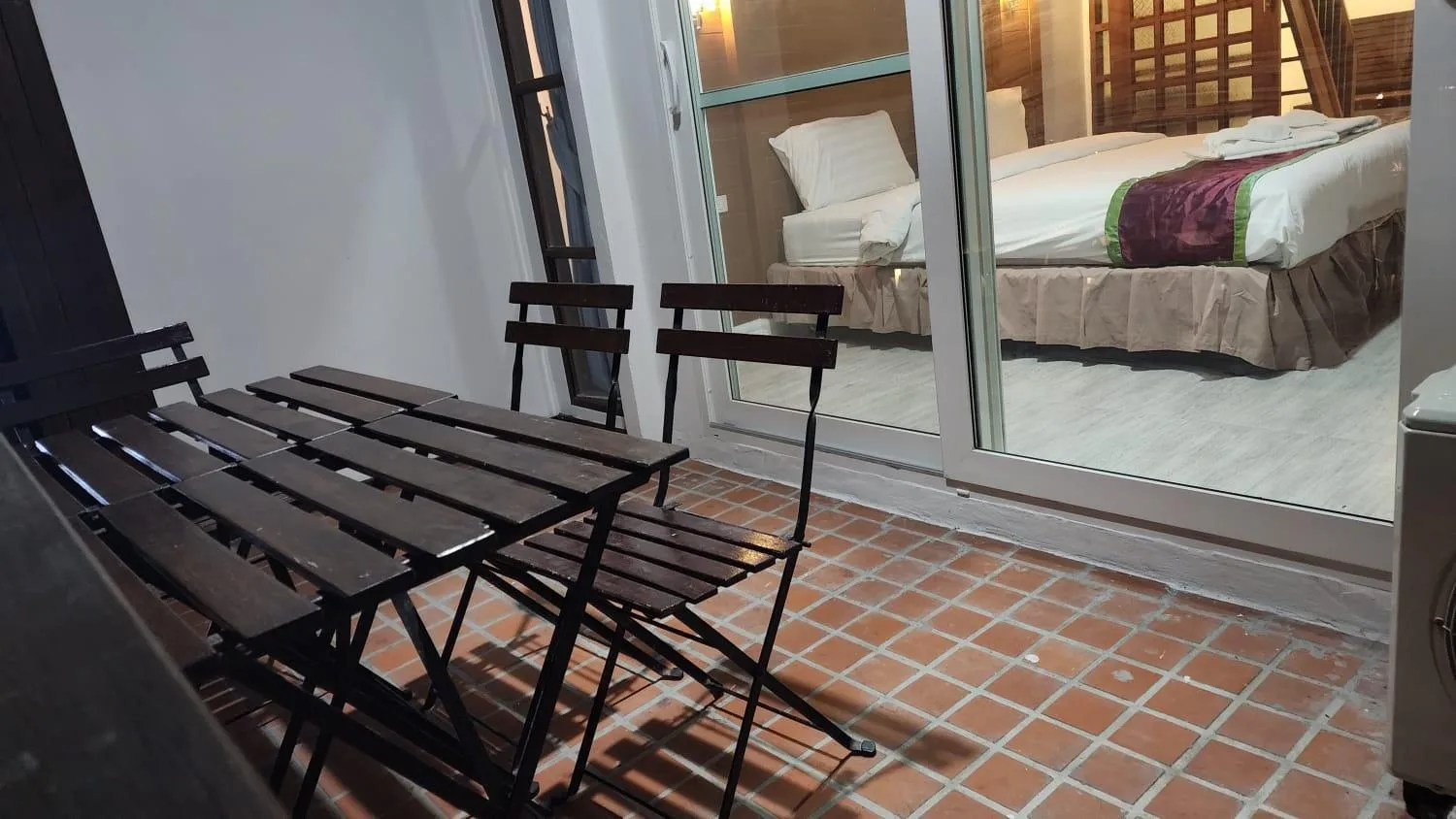 Balcony/Terrace, Bed in Sasitara Residence