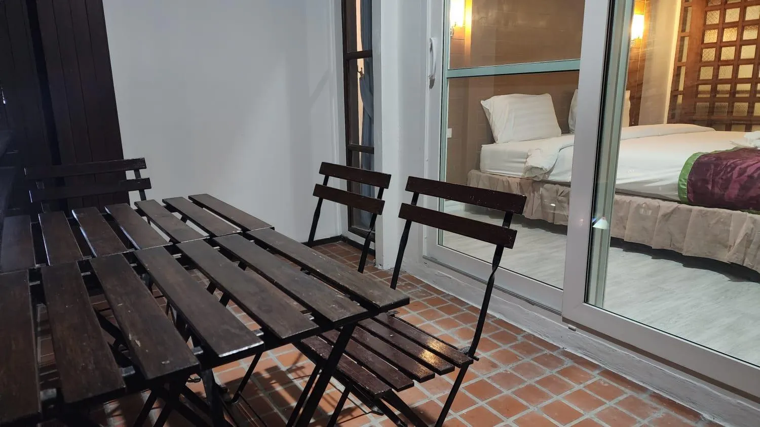 Balcony/Terrace, Bed in Sasitara Residence