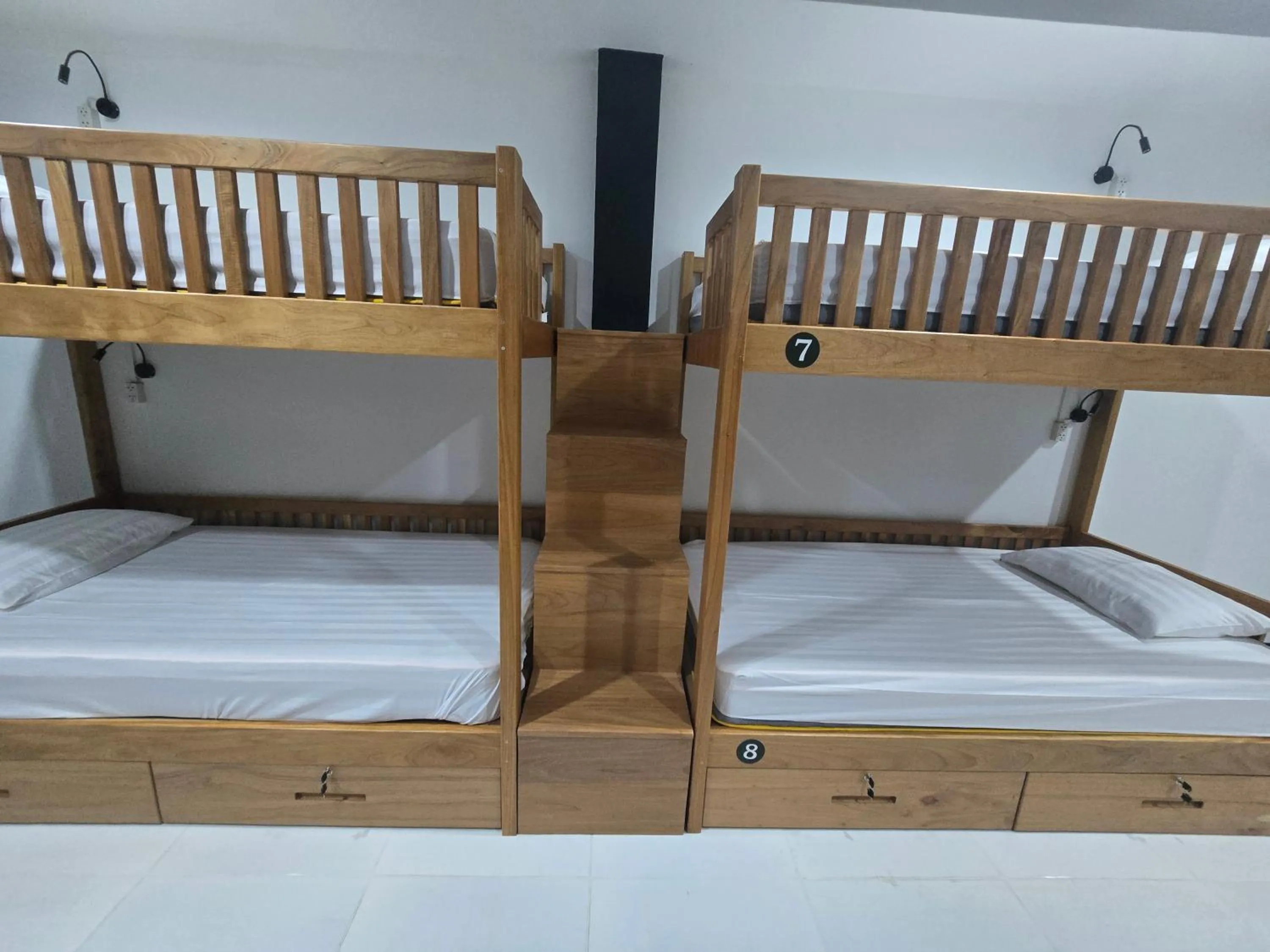 Bed in Sasitara Residence