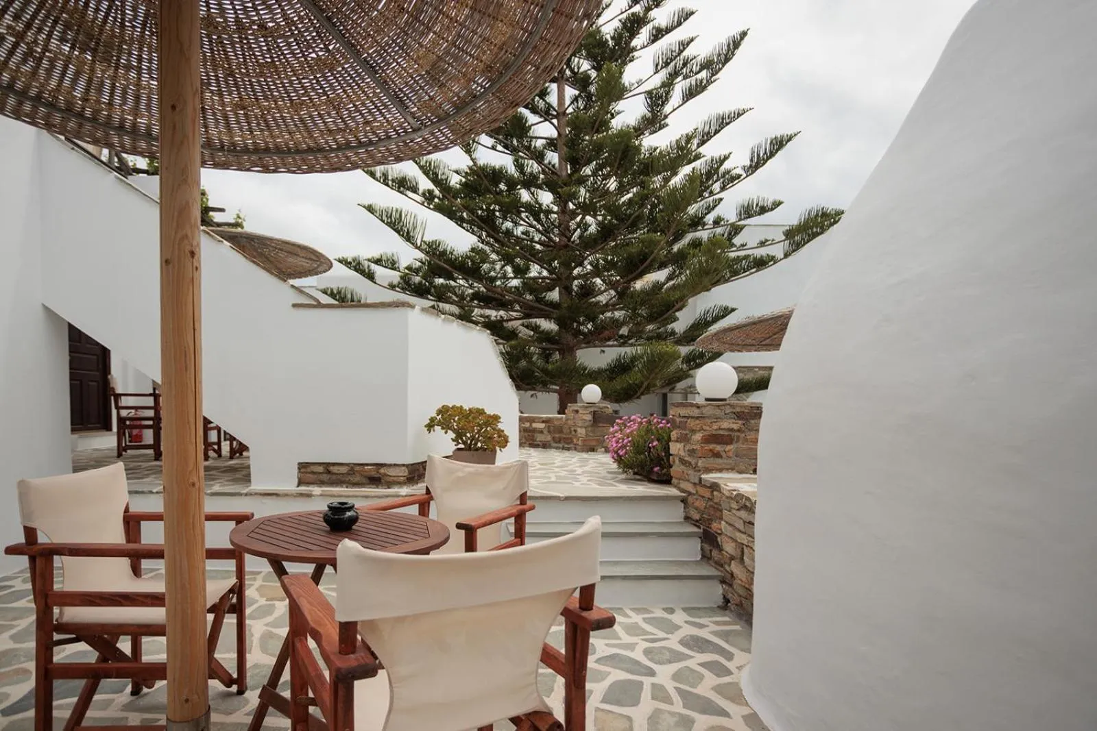 Seating area in Anemomilos Beach hotel