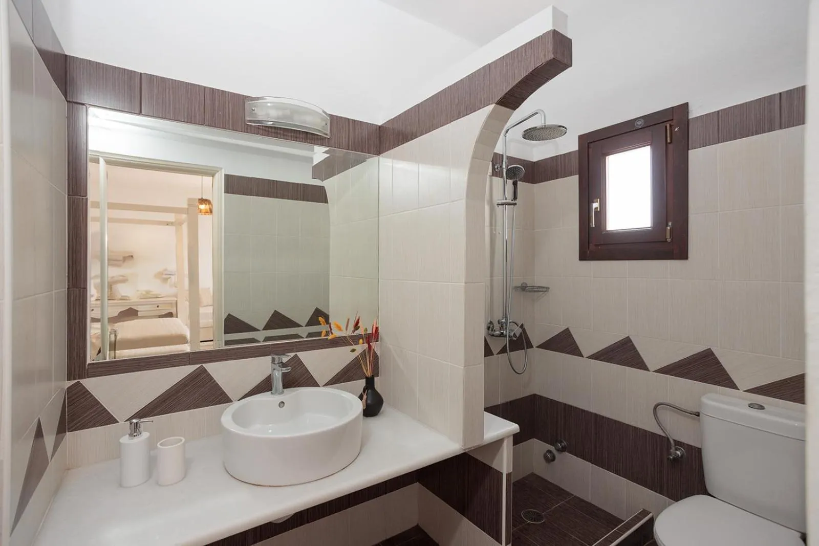 Bathroom in Anemomilos Beach hotel