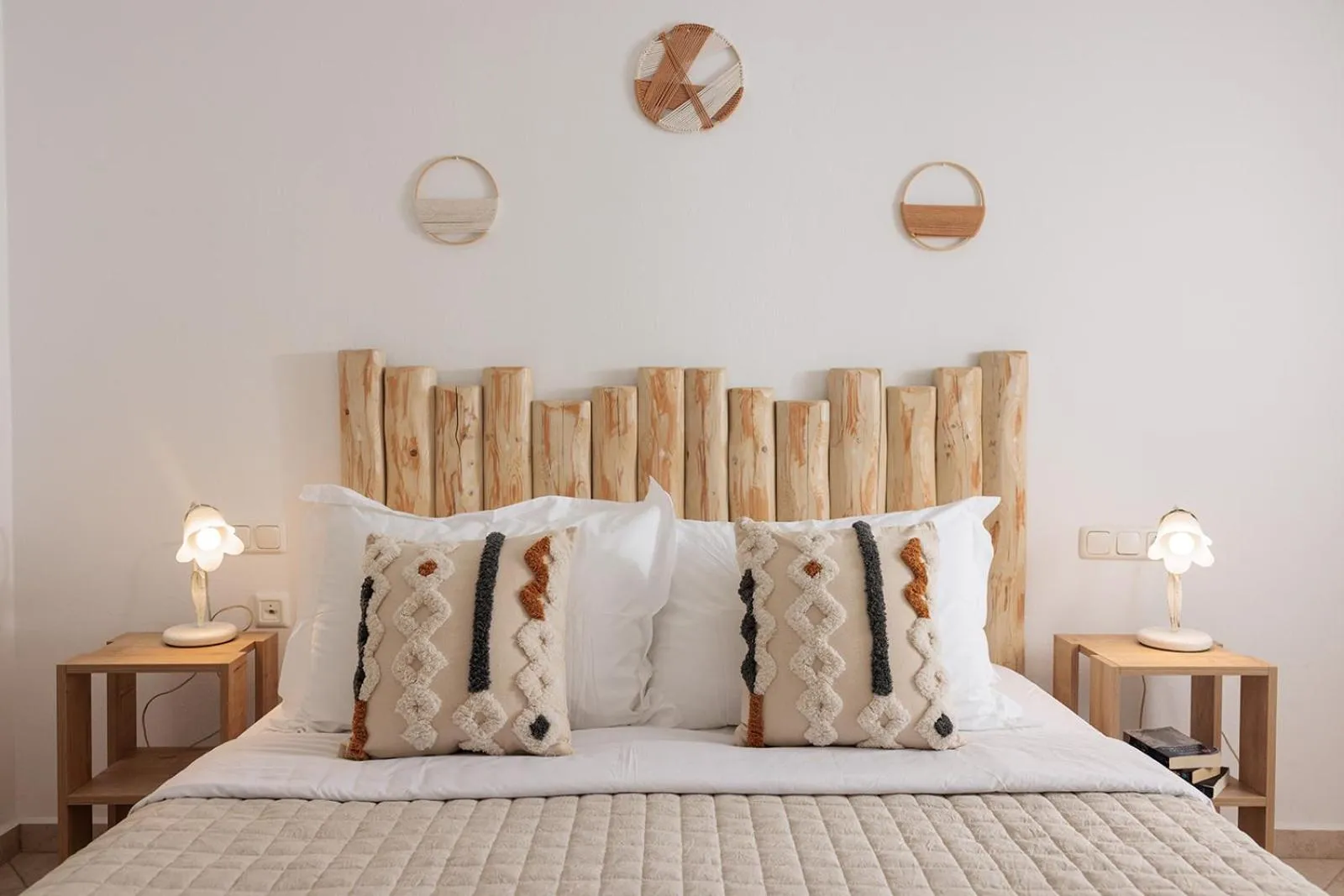 Photo of the whole room, Bed in Anemomilos Beach hotel