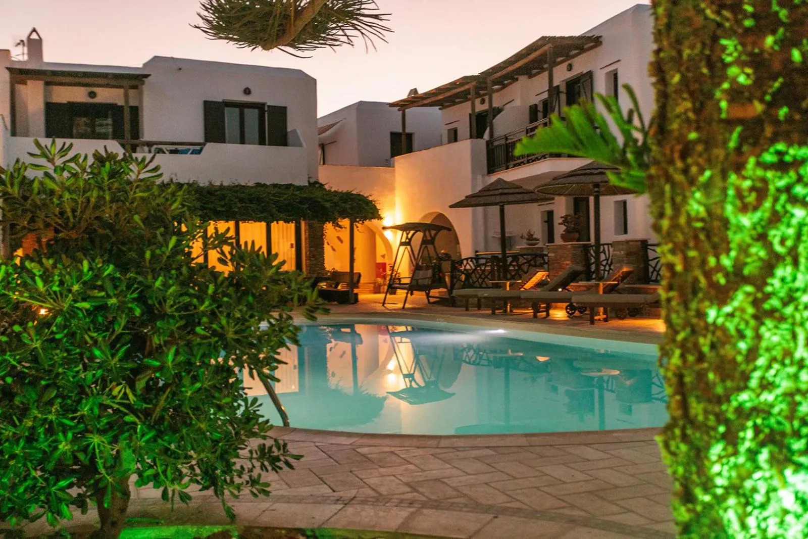 Swimming pool in Anemomilos Beach hotel