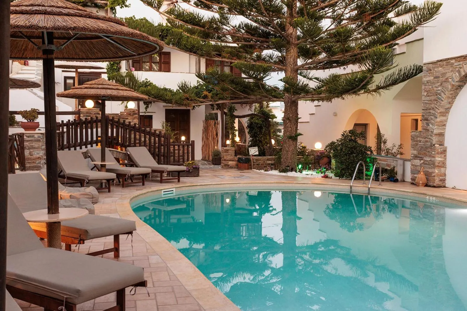 Swimming pool in Anemomilos Beach hotel