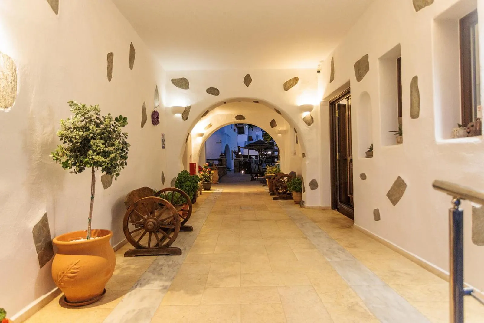 concierge in Anemomilos Beach hotel