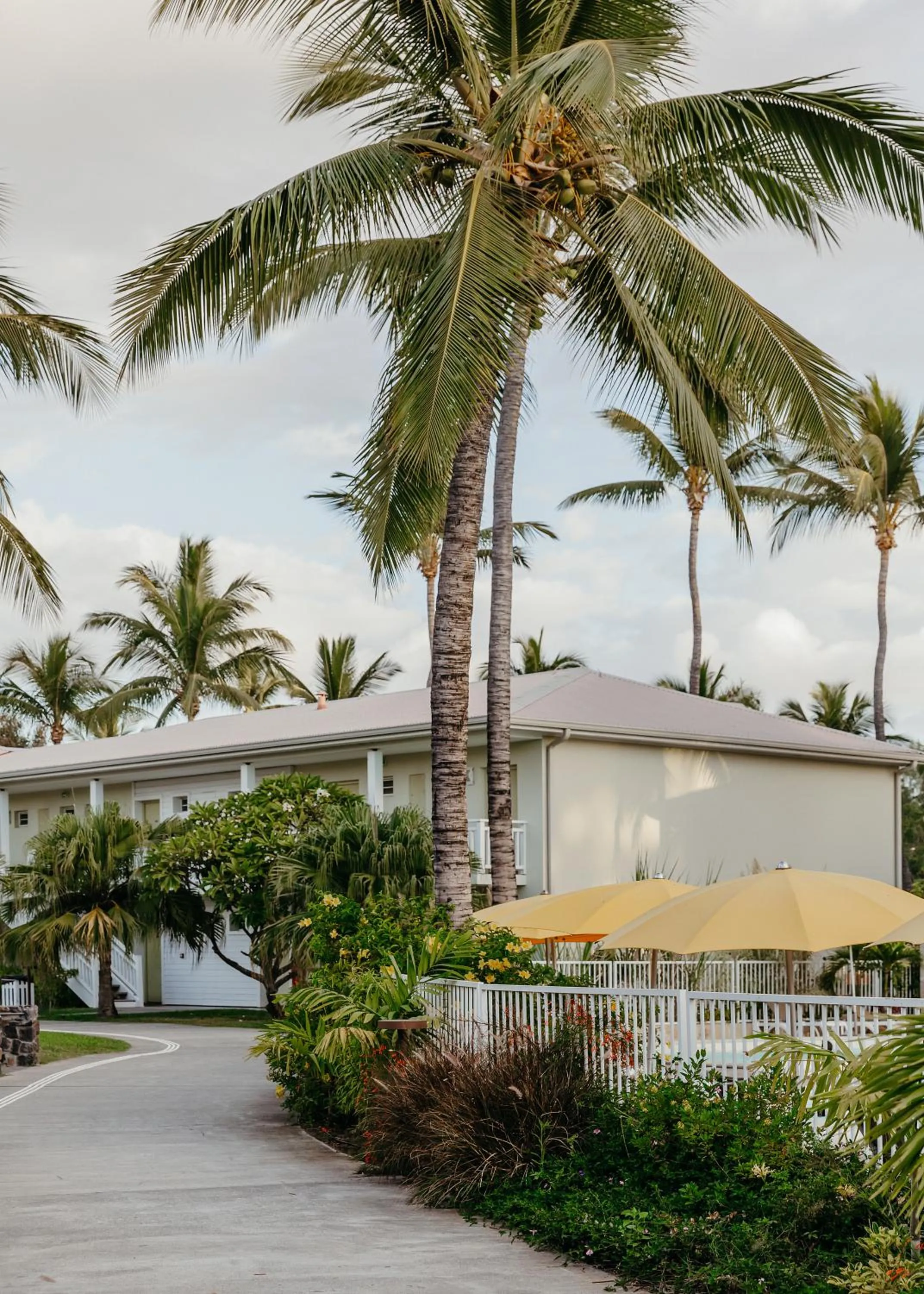 Swimming pool in Hotel Le Recif, Ile de la Reunion