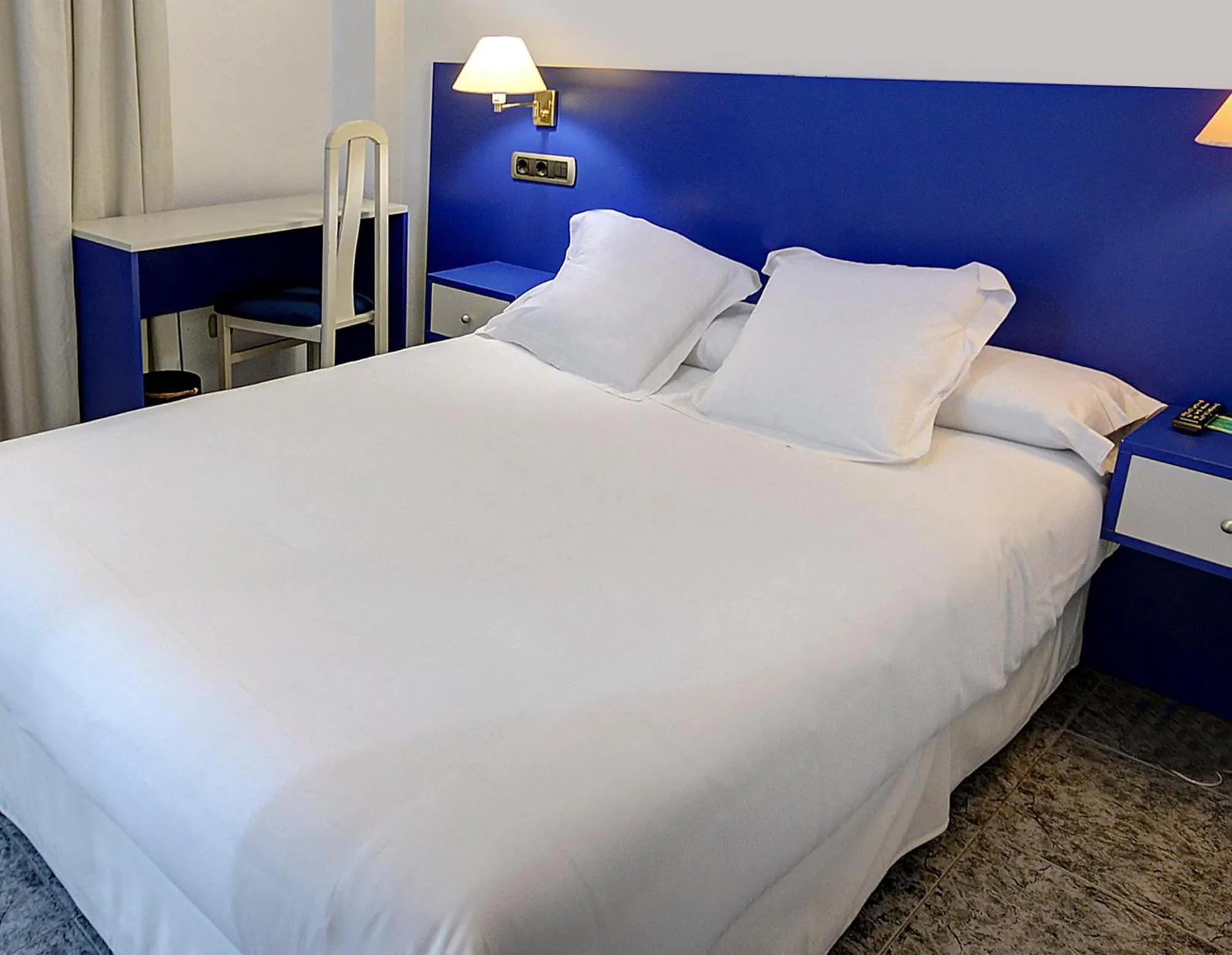 Bed in Hotel Vila-real Azul