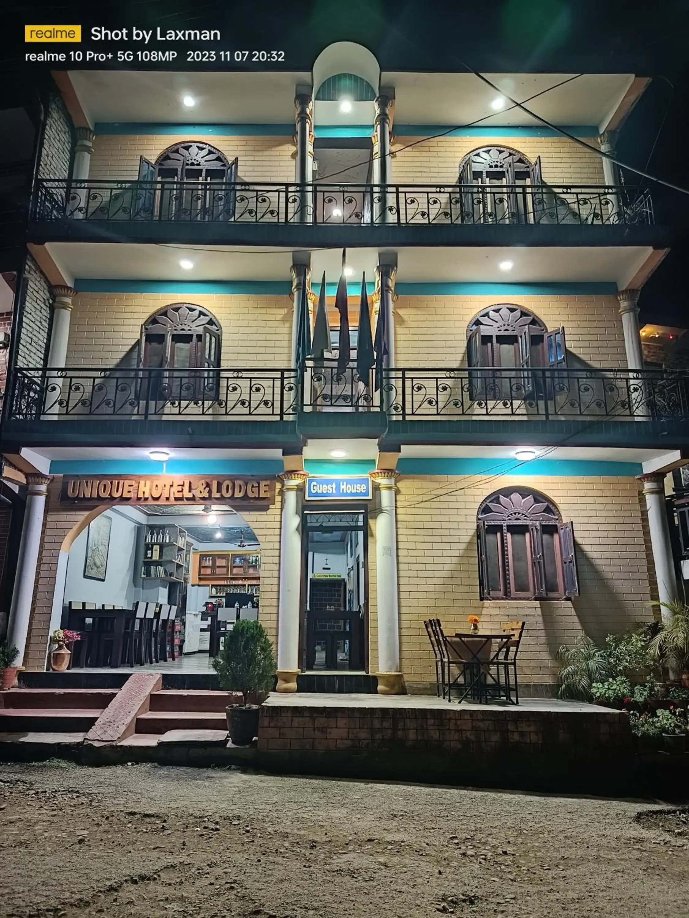 Unique Hotel and Lodge - Pleasure of Homely Stay - Unique Hotel and Lodge - Pleasure of Homely Stay -