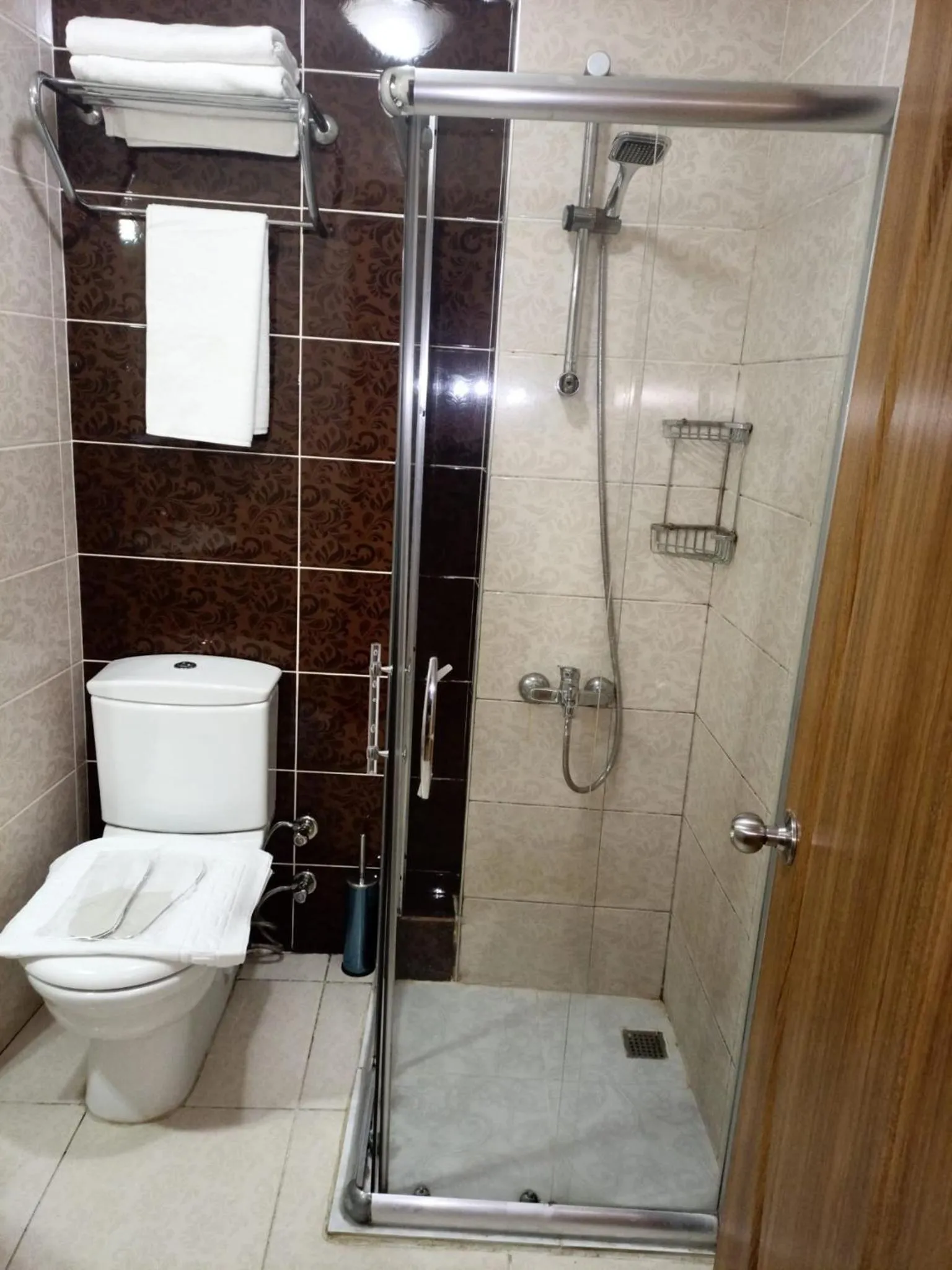 Shower in Grand Dilara Hotel