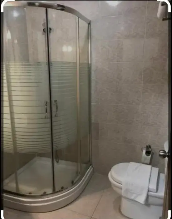 Single Room with Bathroom in Grand Dilara Hotel Single Room with Bathroom in Grand Dilara Hotel