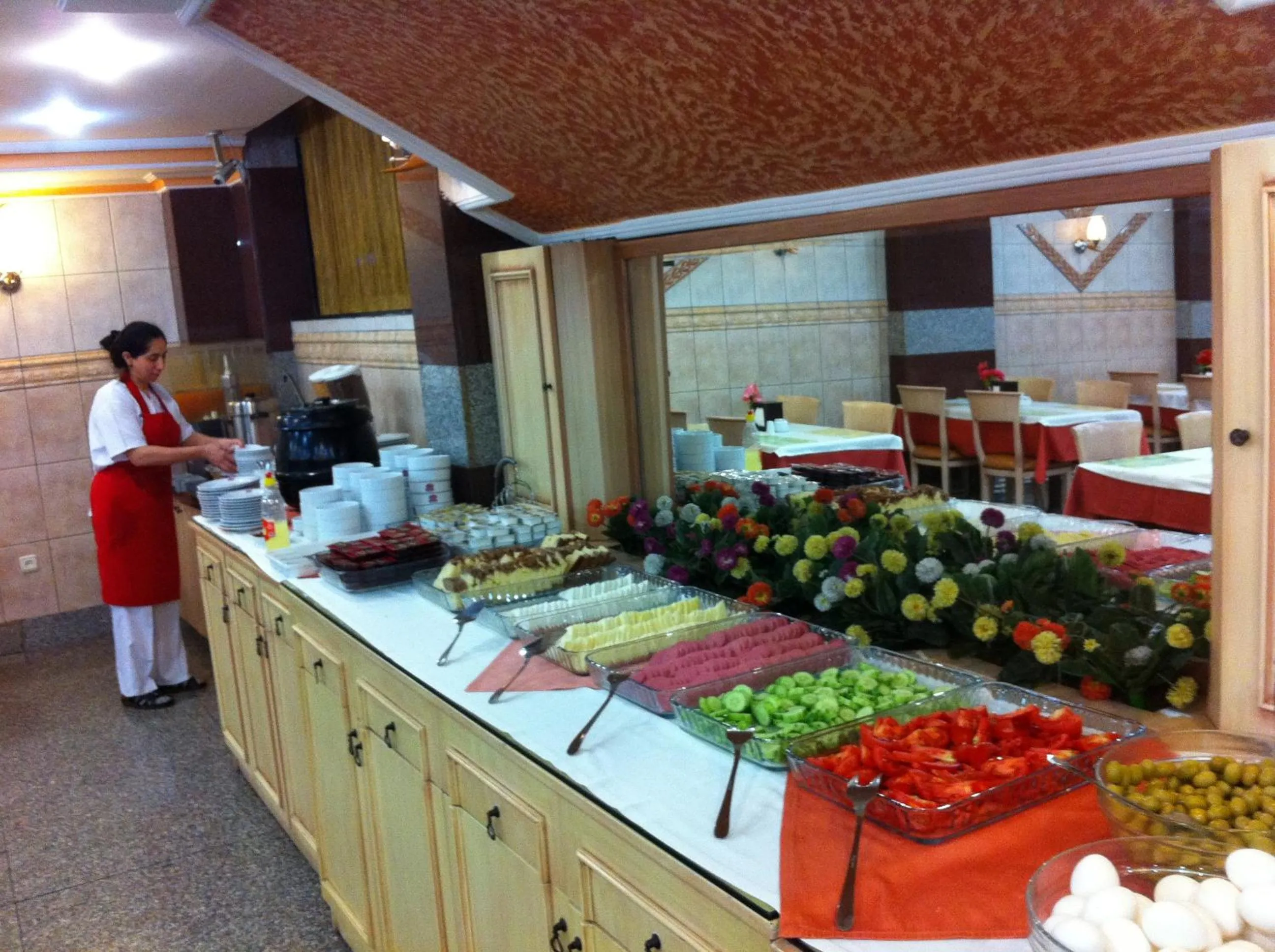 Food and drinks in Grand Dilara Hotel