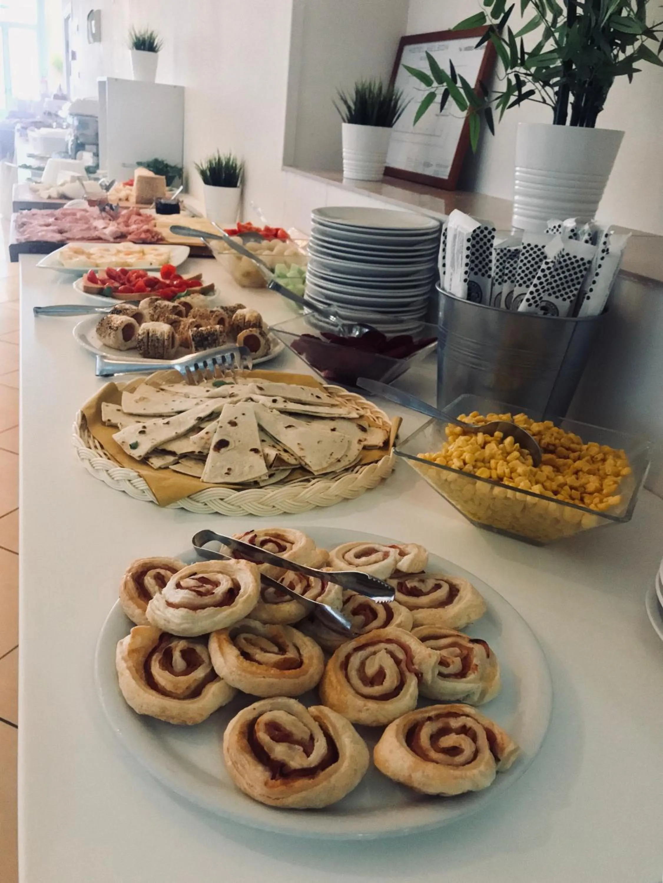 Continental breakfast in Hotel Nelson